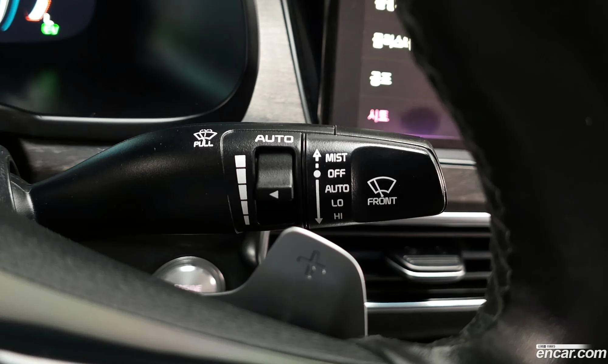 Kia K7 Premier Hybrid 2019 — 16