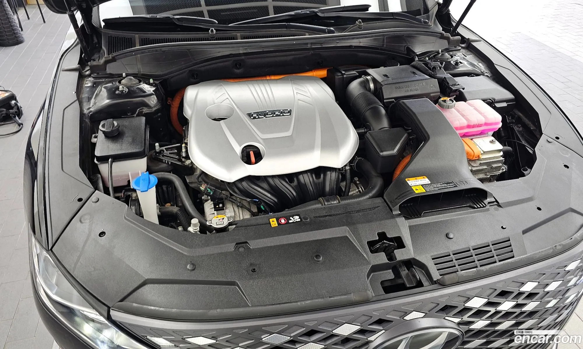 Hyundai Grandeur IG Hybrid 2020 — 15
