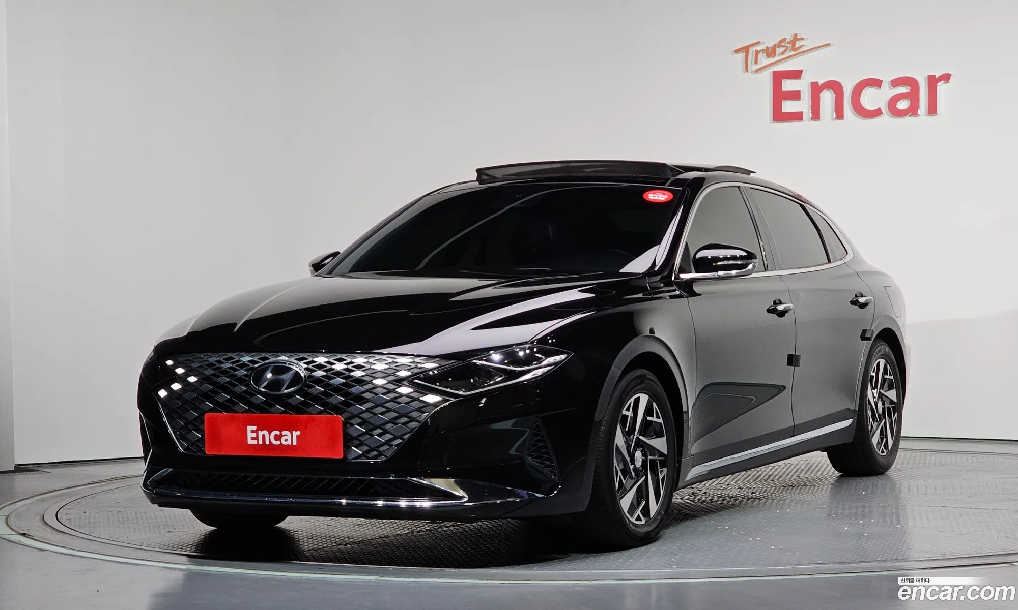 Hyundai Grandeur IG Hybrid 2020 — 14