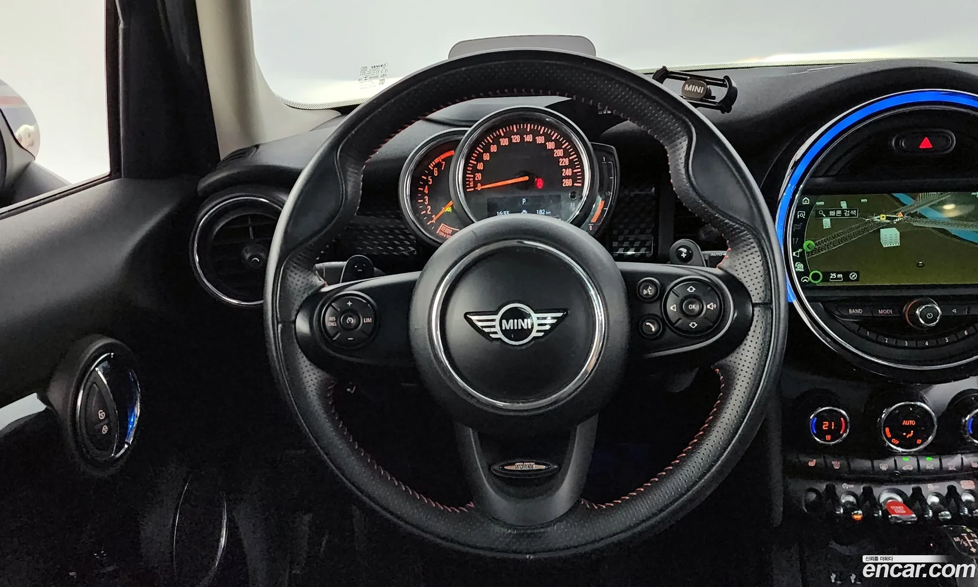 Mini Cooper S 2018 WMWXU3102K2D47095 — 4