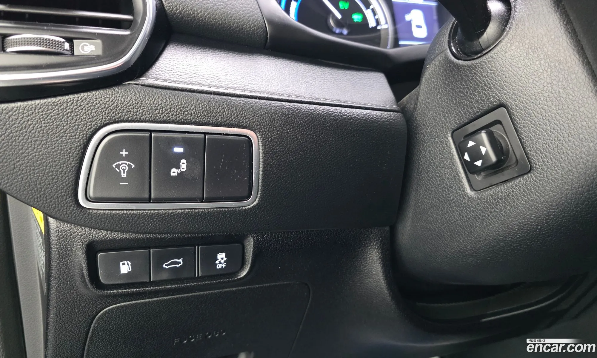 Hyundai Grandeur IG Hybrid 2017 — 6
