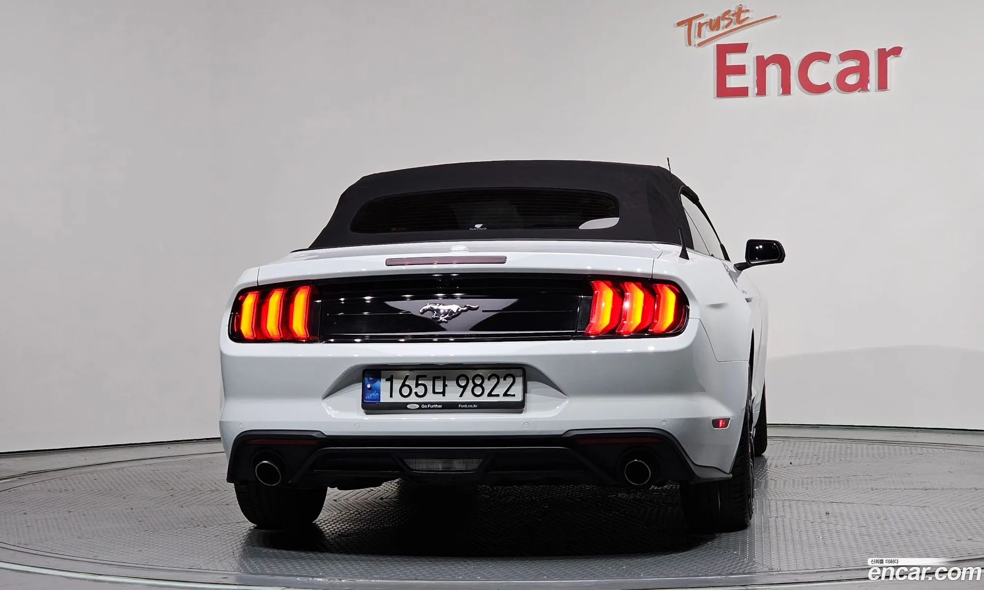Ford Mustang 2022 — 30