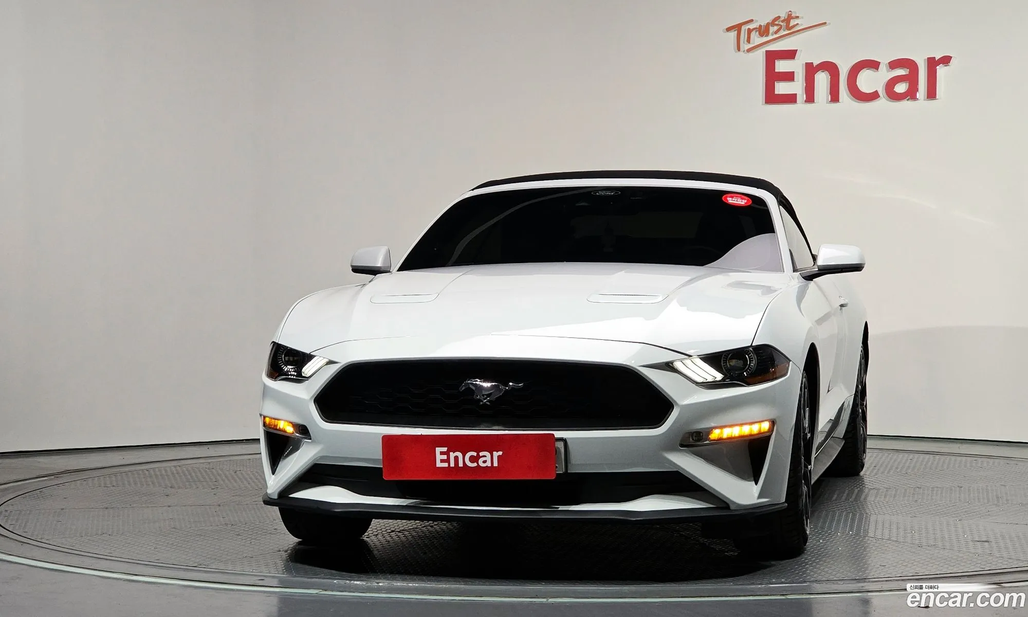 Ford Mustang 2022 — 36