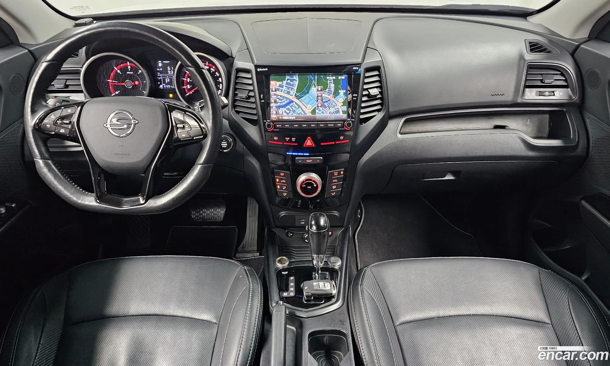 KG Mobility (SsangYong) Tivoli Air 2017 — 25