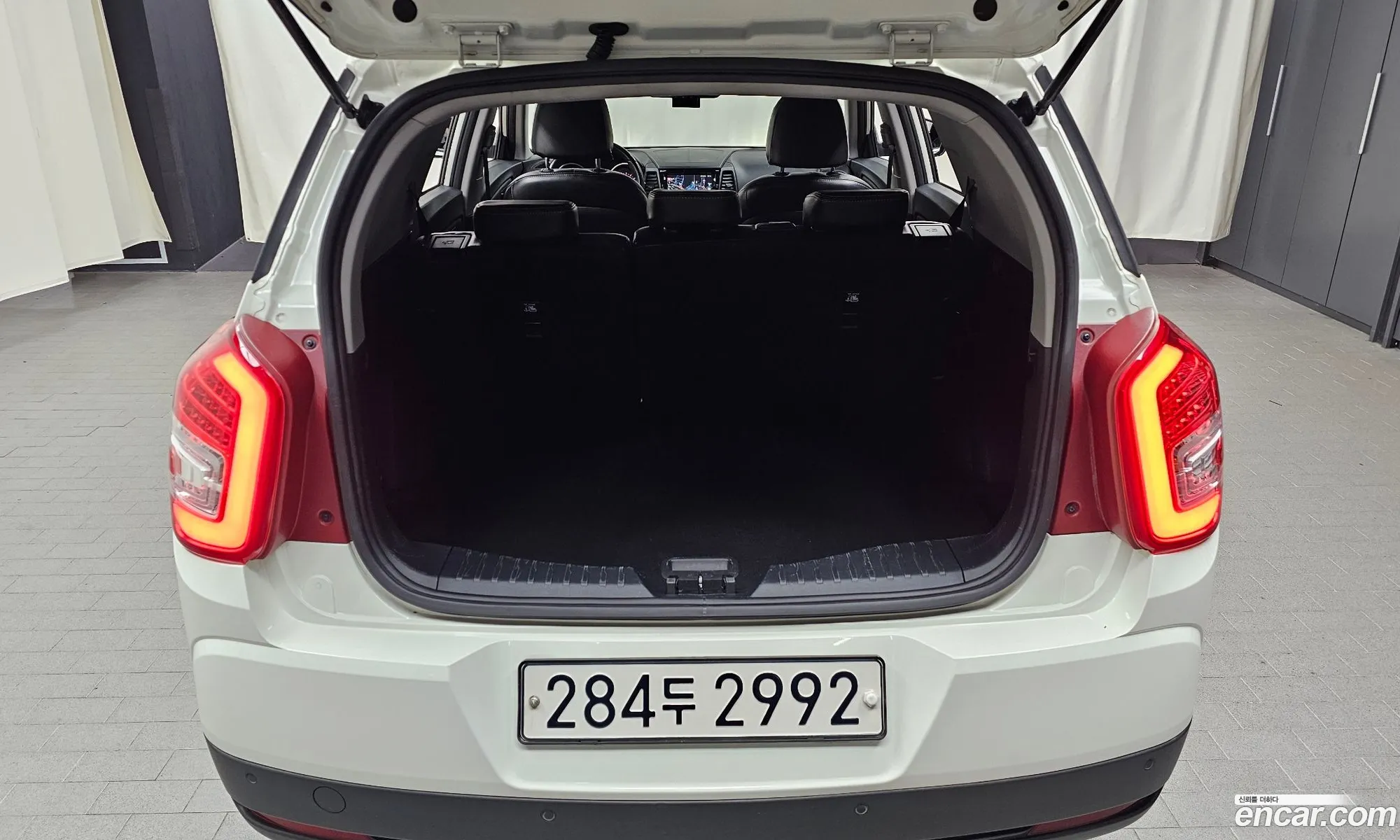 KG Mobility (SsangYong) Tivoli Air 2017 — 31