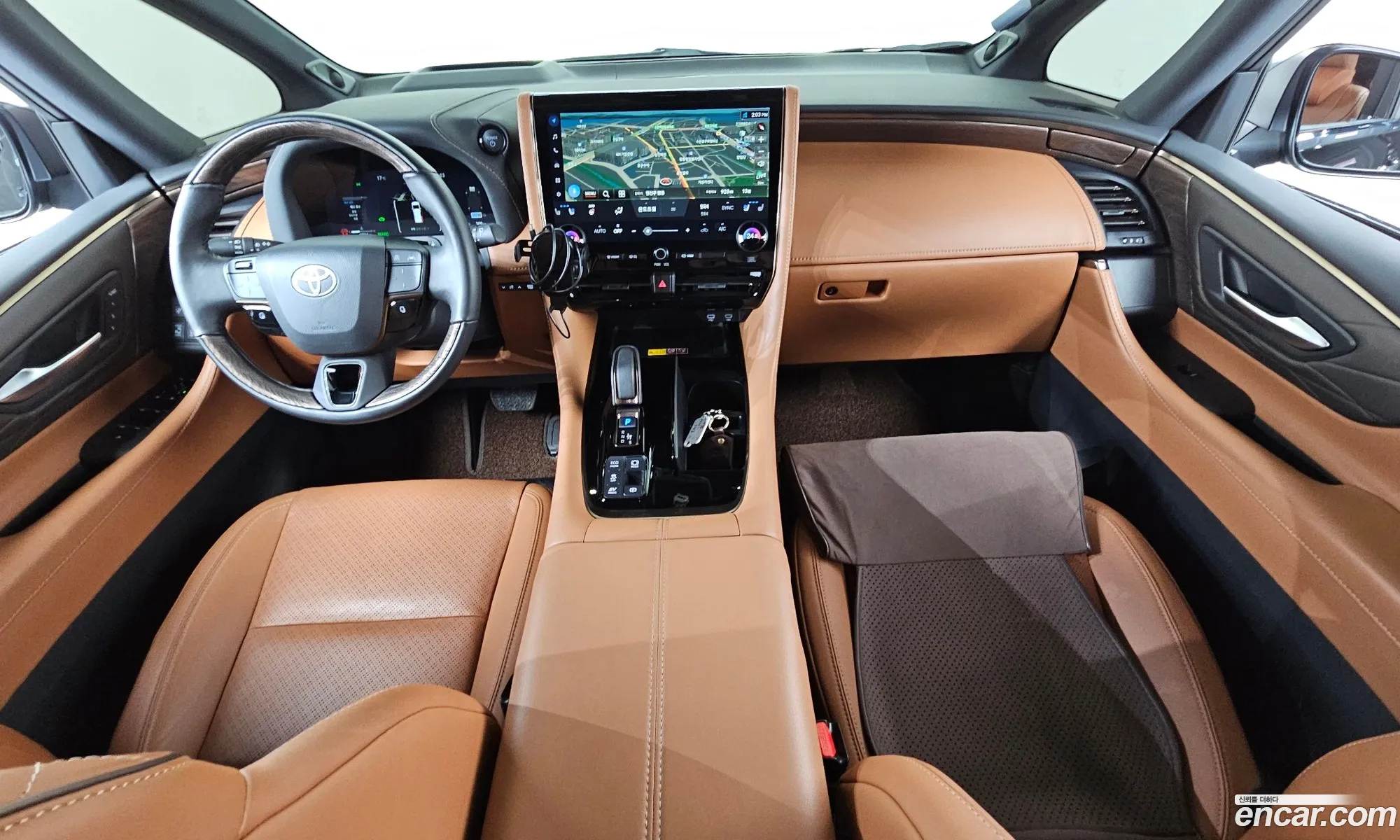 Toyota Alphard 2025 — 15