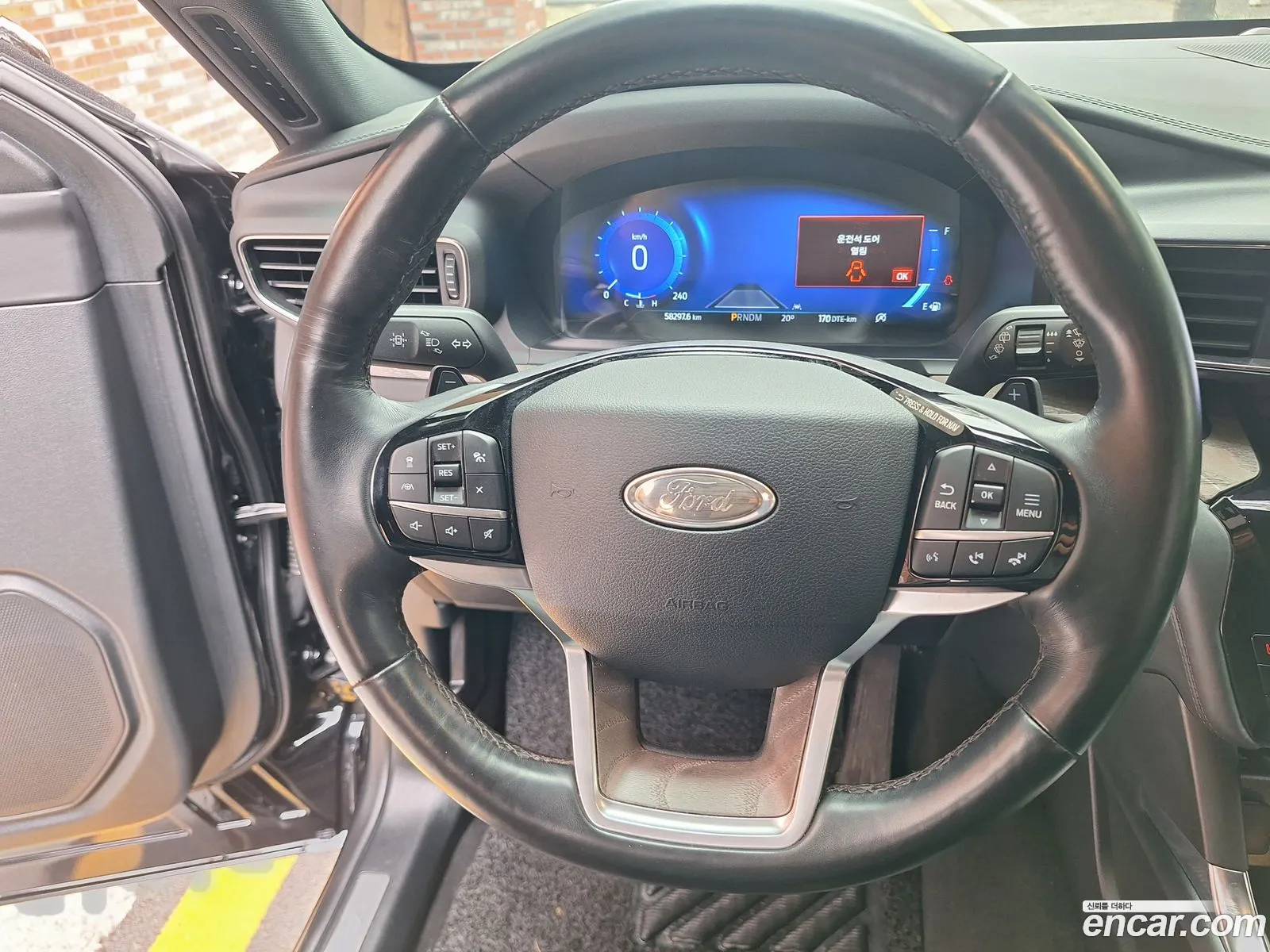 Ford Explorer 6th Gen 2021 — 20