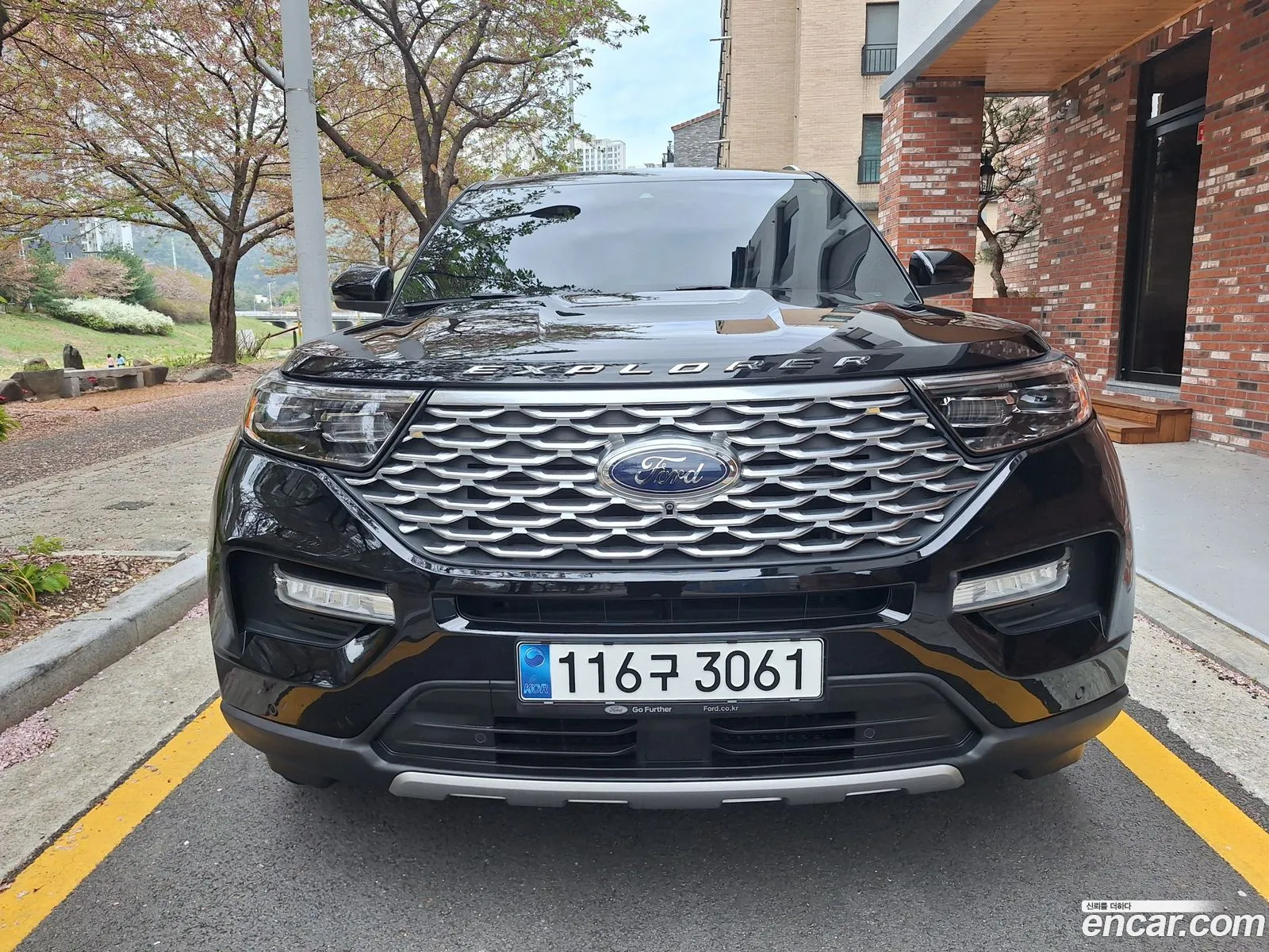 Ford Explorer 6th Gen 2021 — 12