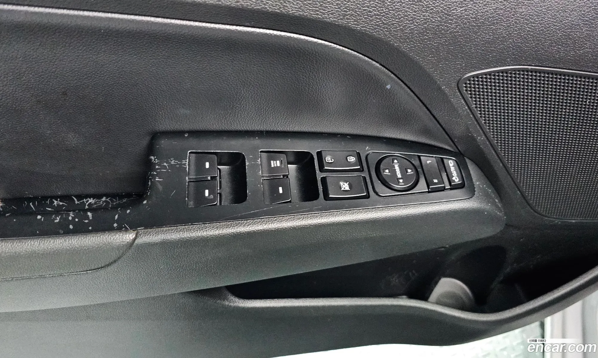 Hyundai Elantra AD 2017 — 17