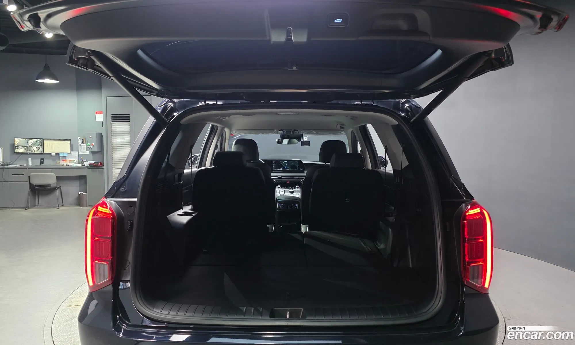 Hyundai Palisade 2023 — 17