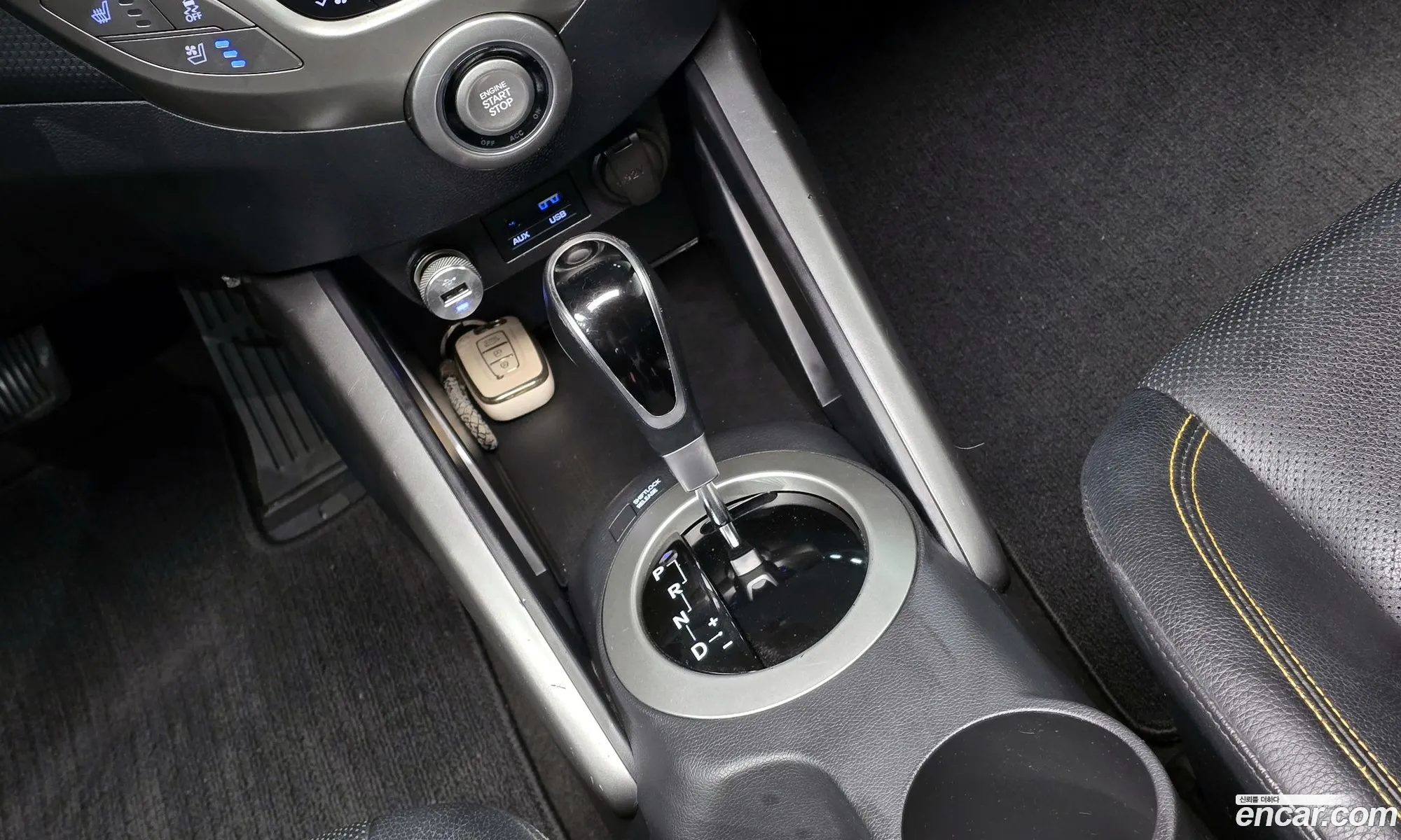 Hyundai Veloster 2015 — 20