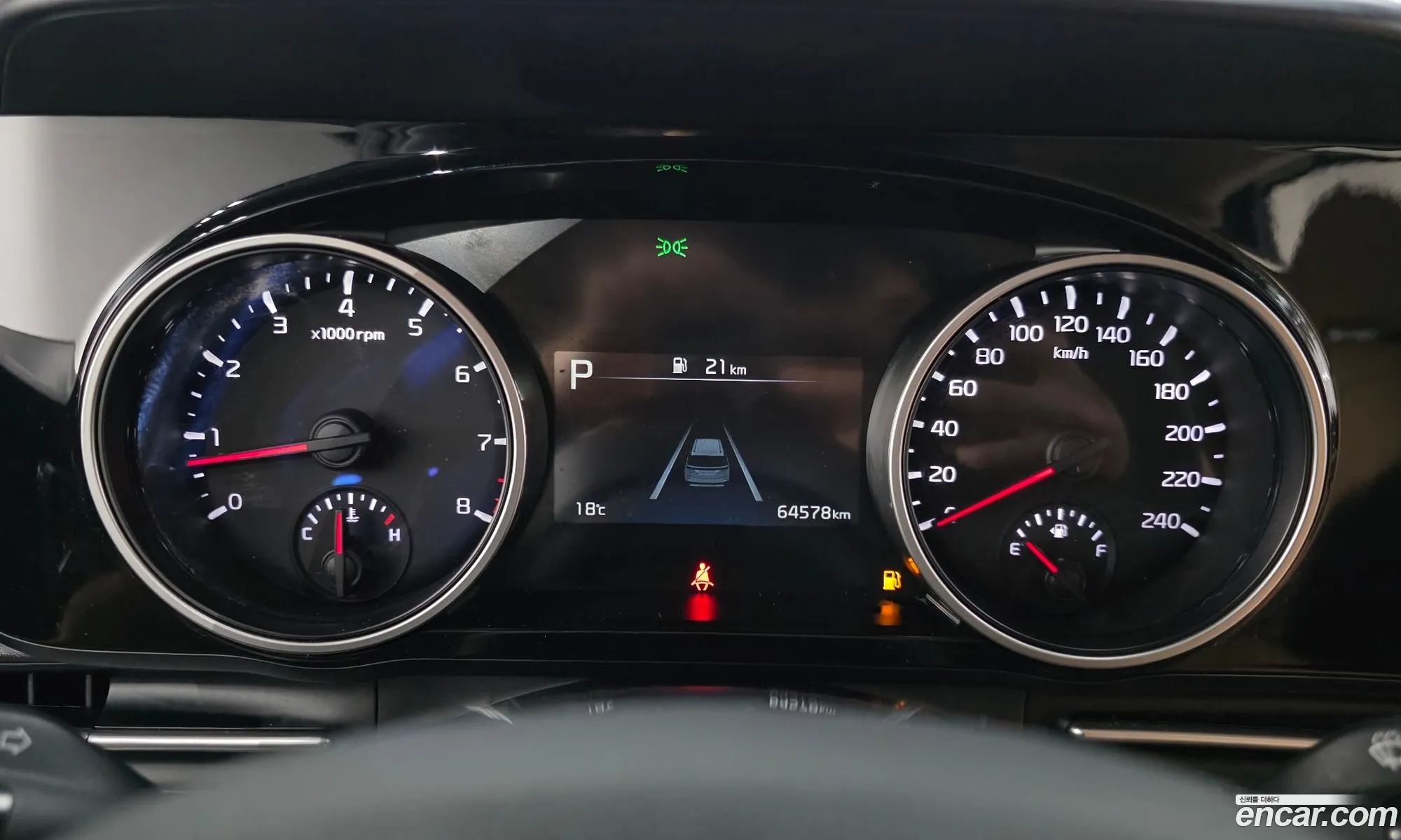 Kia Carnival 2023 — 19