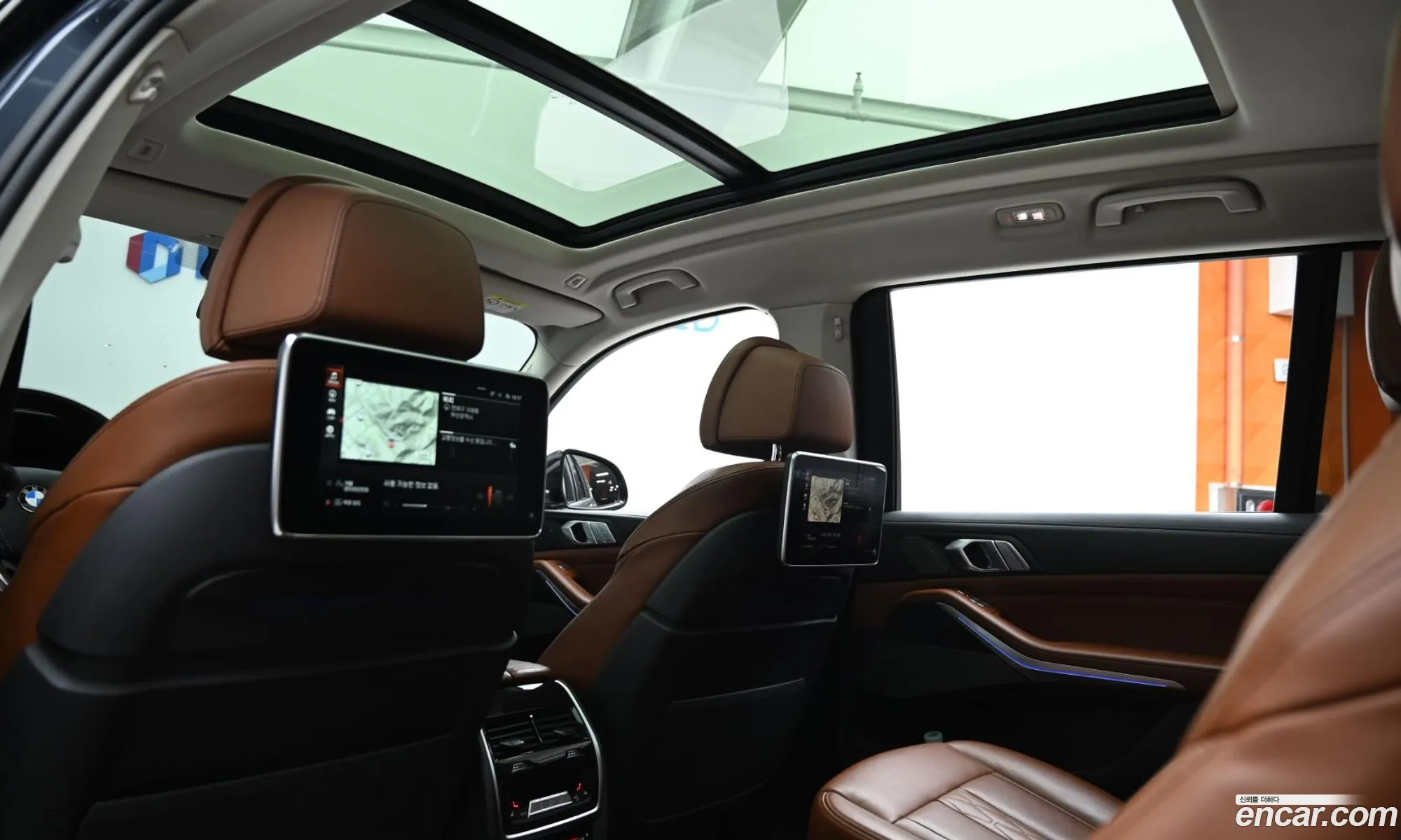 BMW X7 2021 WBACW2104M9F97726 — 17