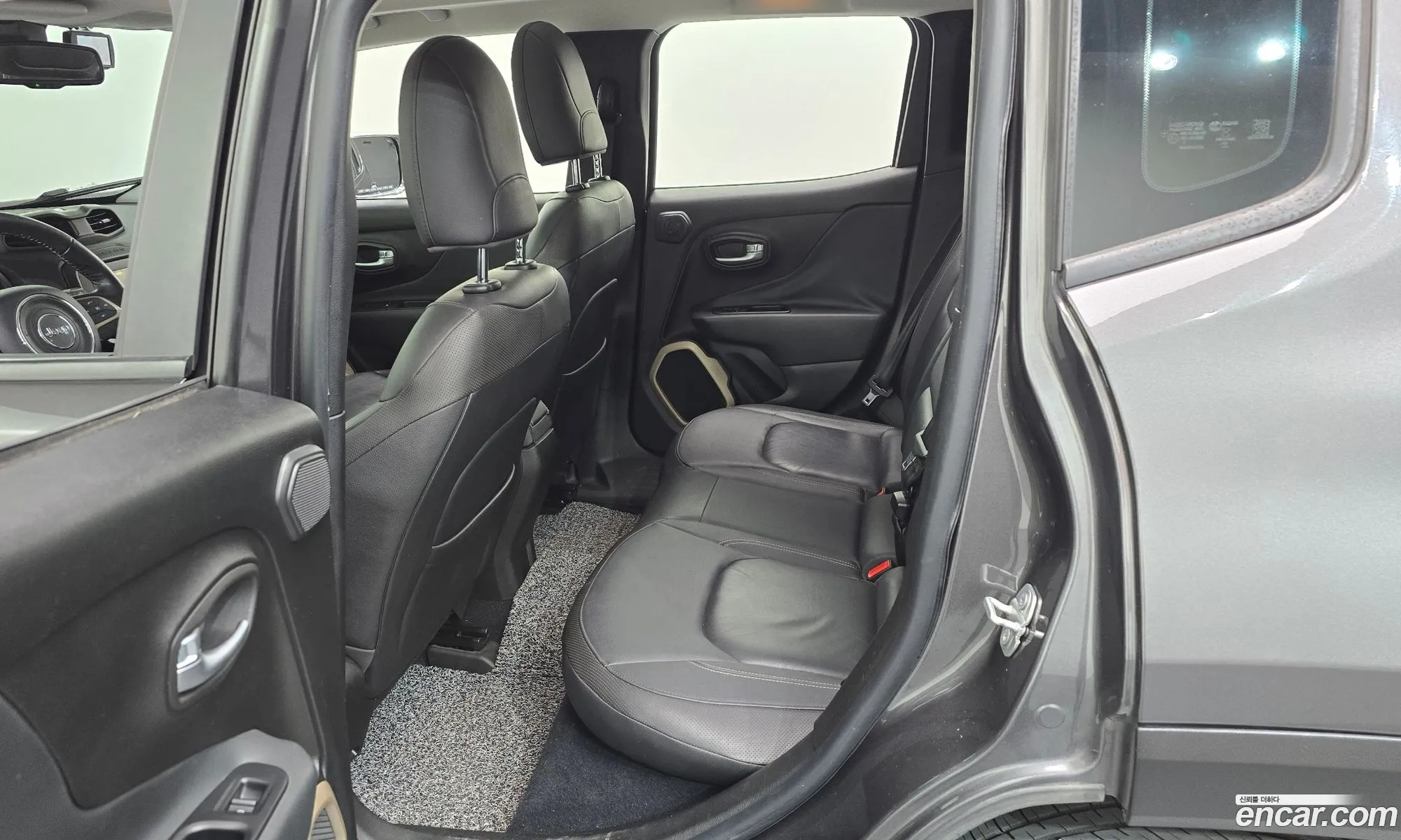 Jeep Renegade 2016 1C4BU0000GPD94074 — 18