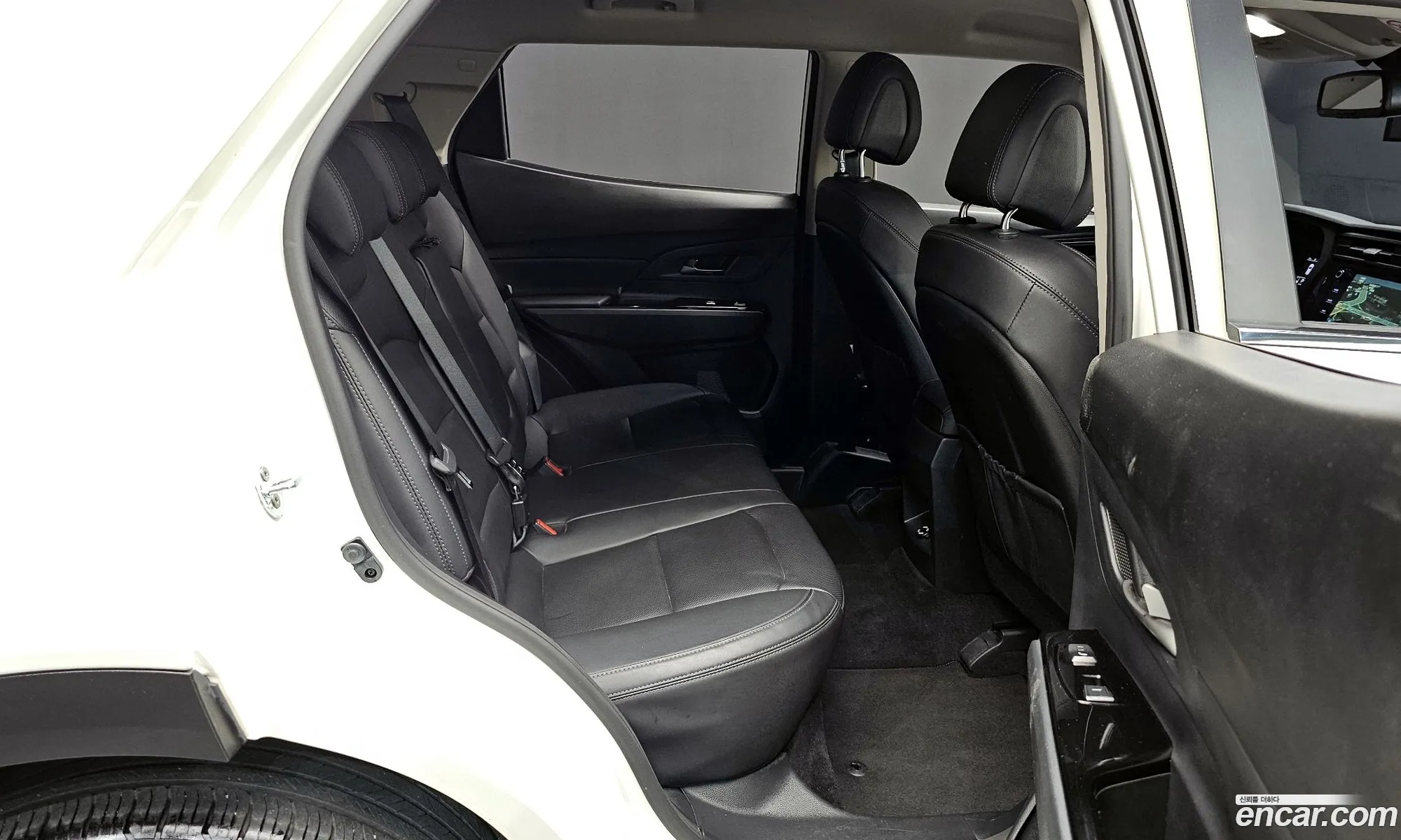 KG Mobility (SsangYong) Beautiful Korando 2021 — 26