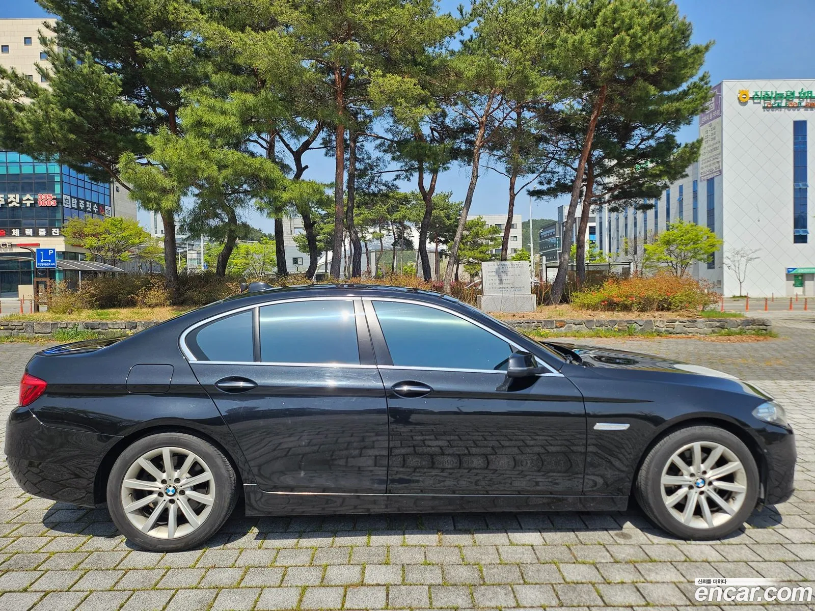 BMW 5 Series 2013 — 6
