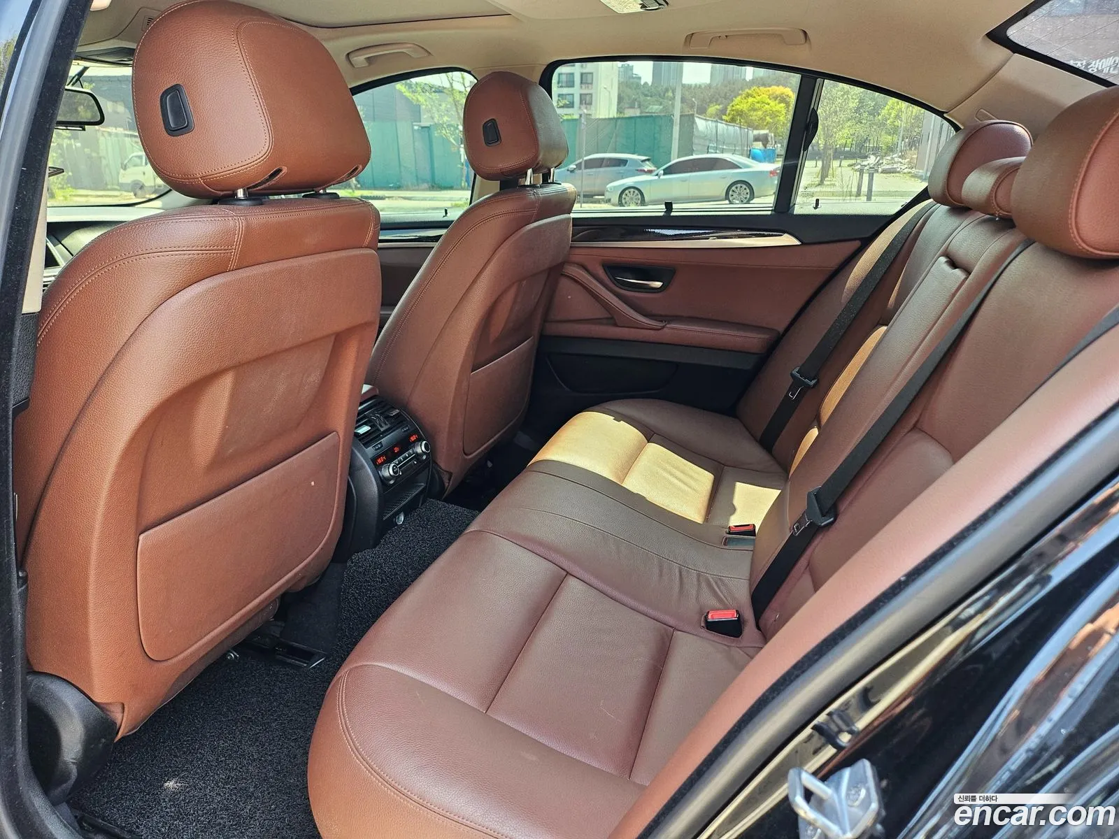 BMW 5 Series 2013 — 14
