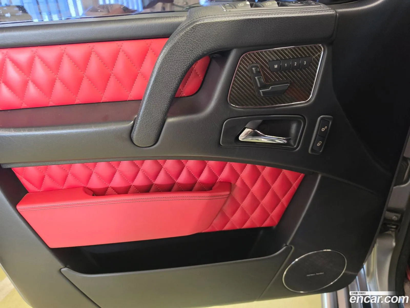 Mercedes-Benz G-Class W463 2015 — 18