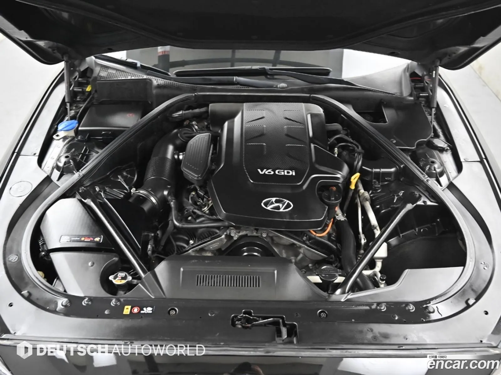 Hyundai Genesis DH 2014 — 2