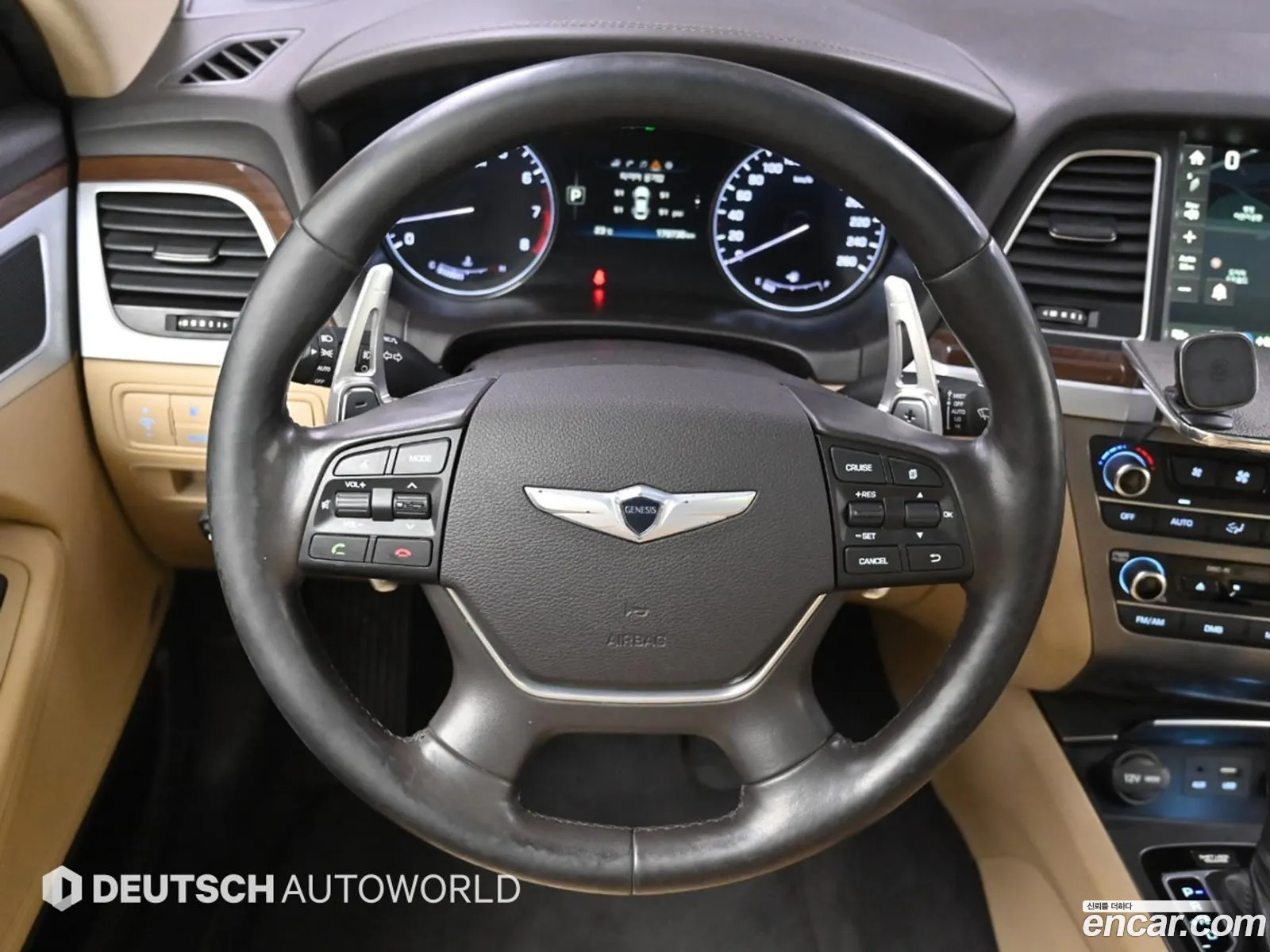 Hyundai Genesis DH 2014 — 17