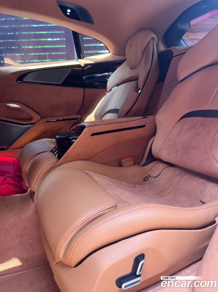 Ferrari Purosangue