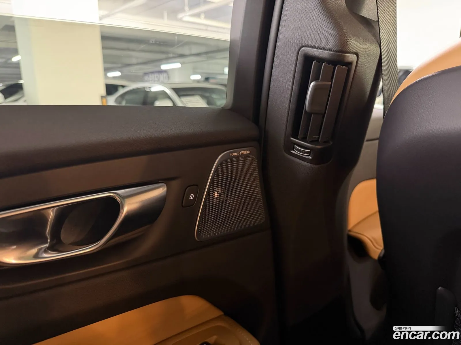 Volvo XC60 2024 — 12