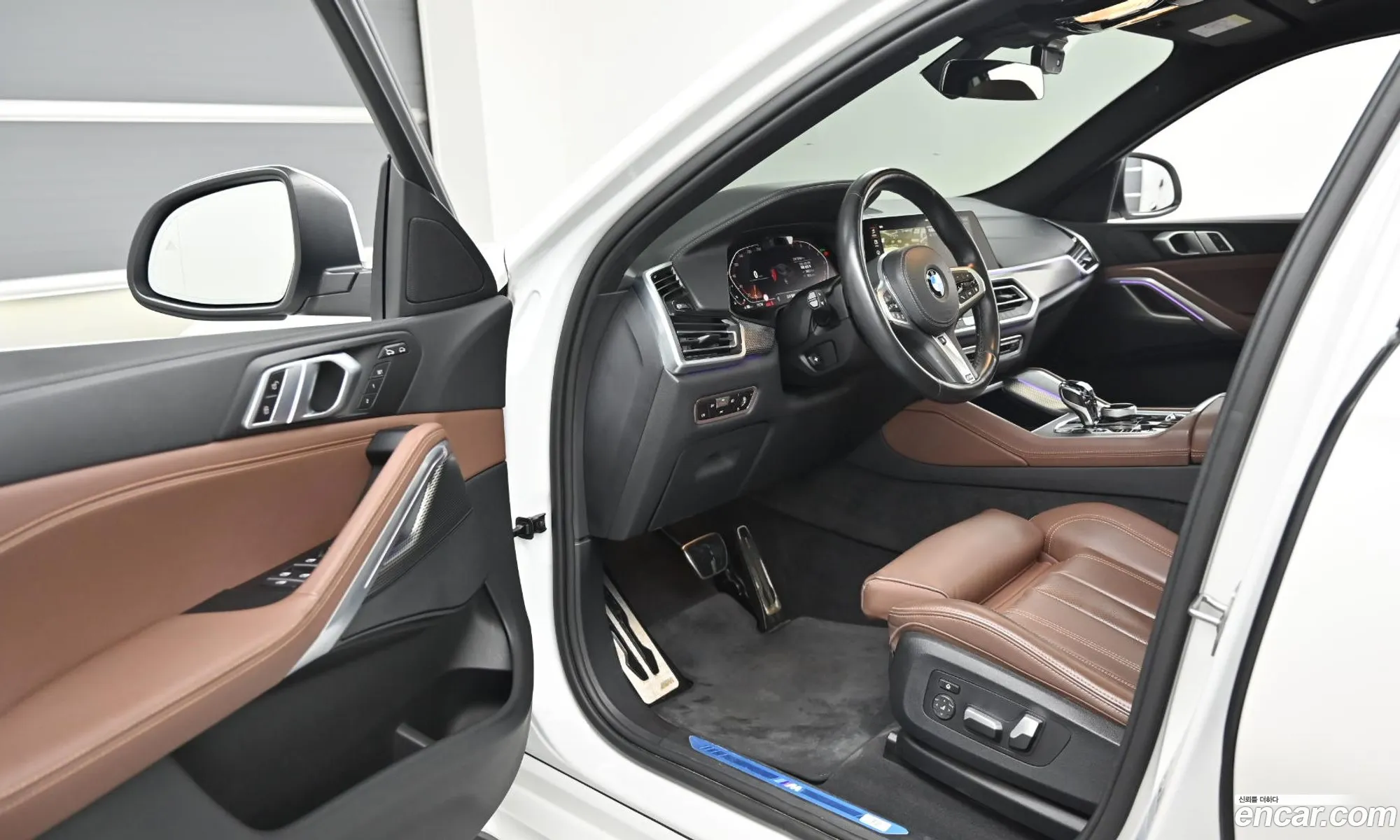 BMW X6 2022 — 7