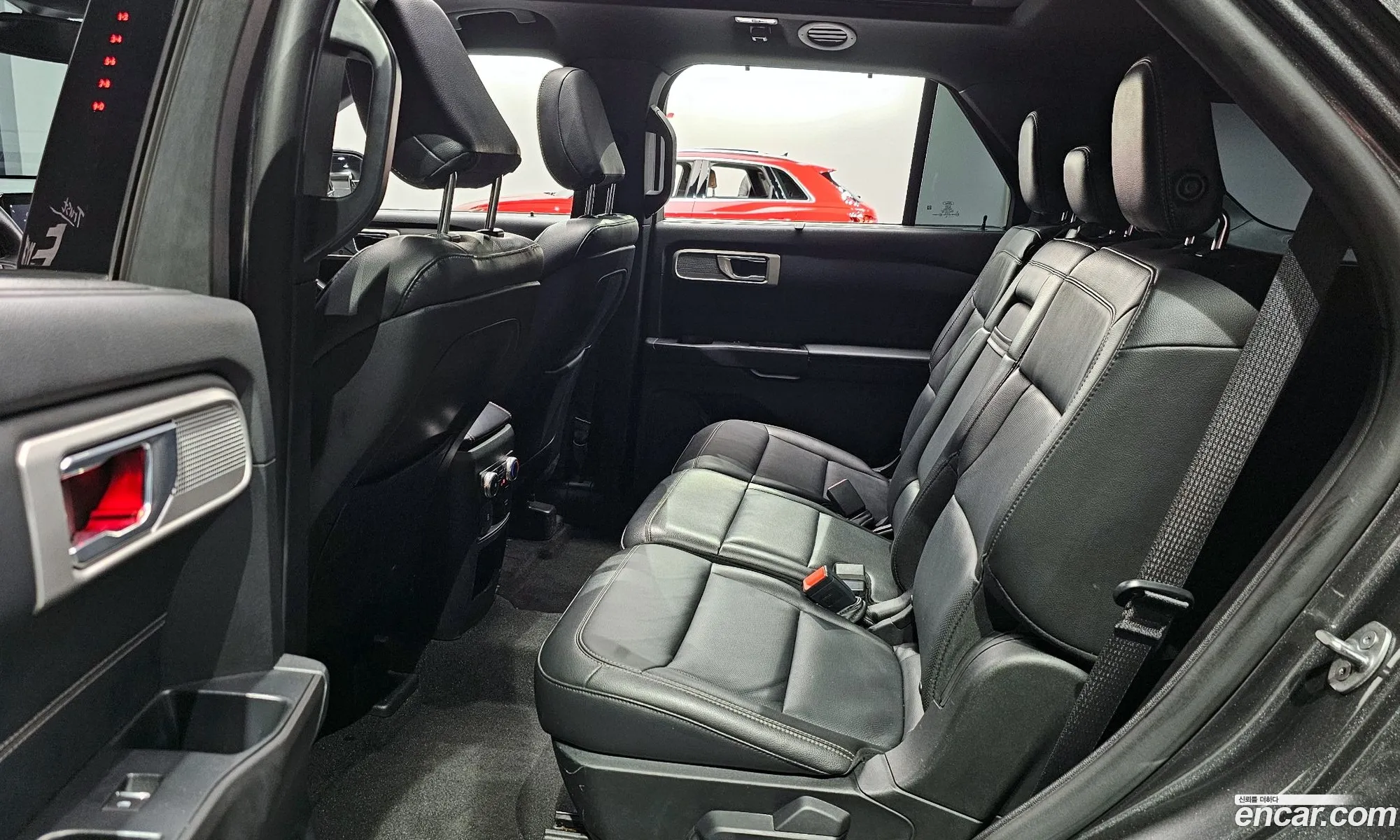 Ford Explorer 6th Gen 2020 1FMSK8FH2LGB99008 — 18