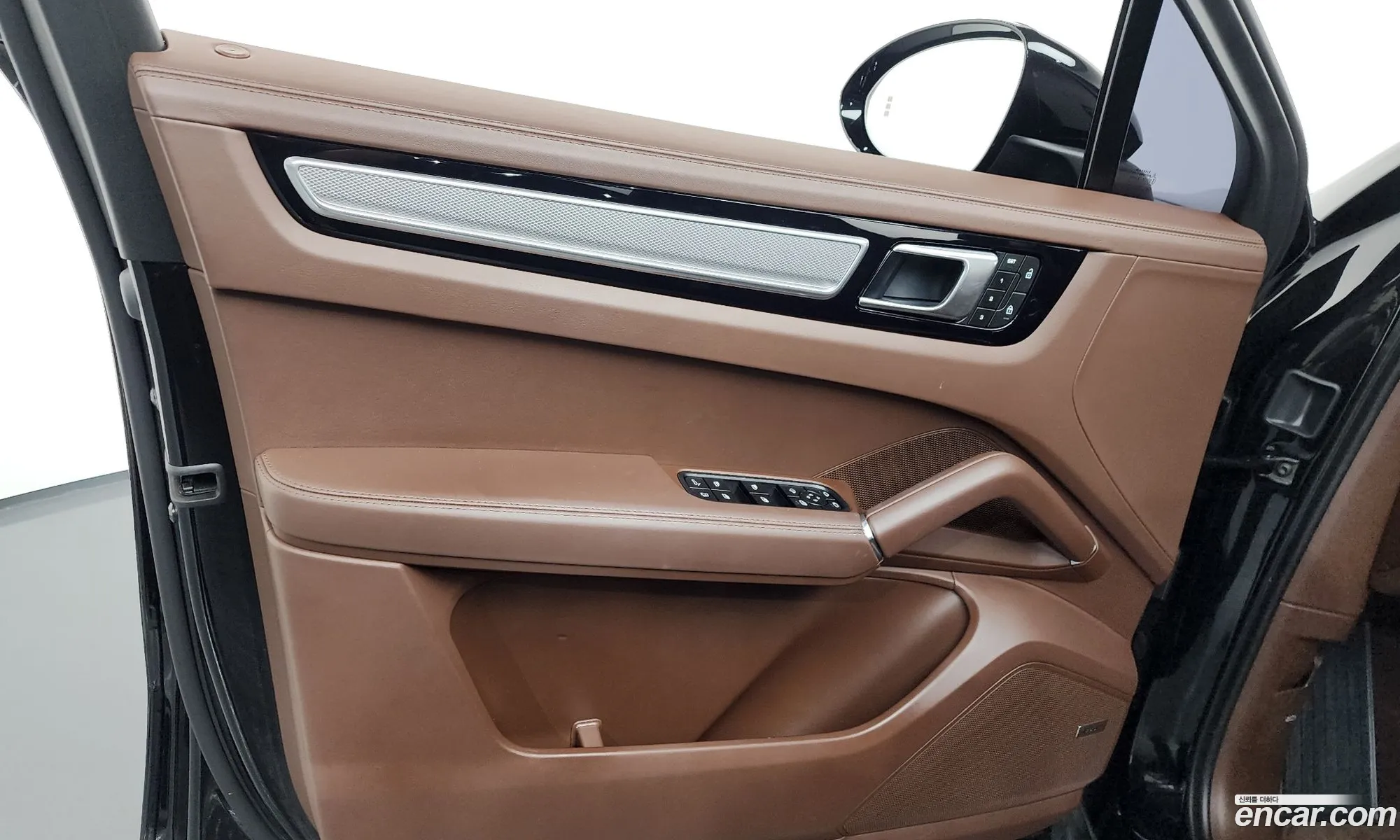 Porsche Cayenne 2023 WP1BE29Y9PDA41484 — 29