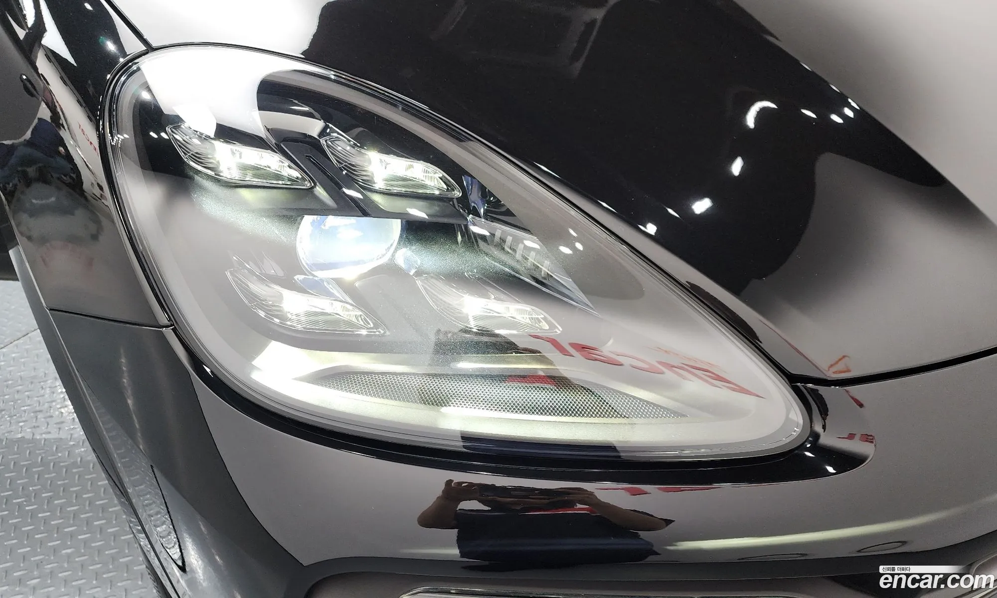 Porsche Cayenne 2023 WP1BE29Y9PDA41484 — 27