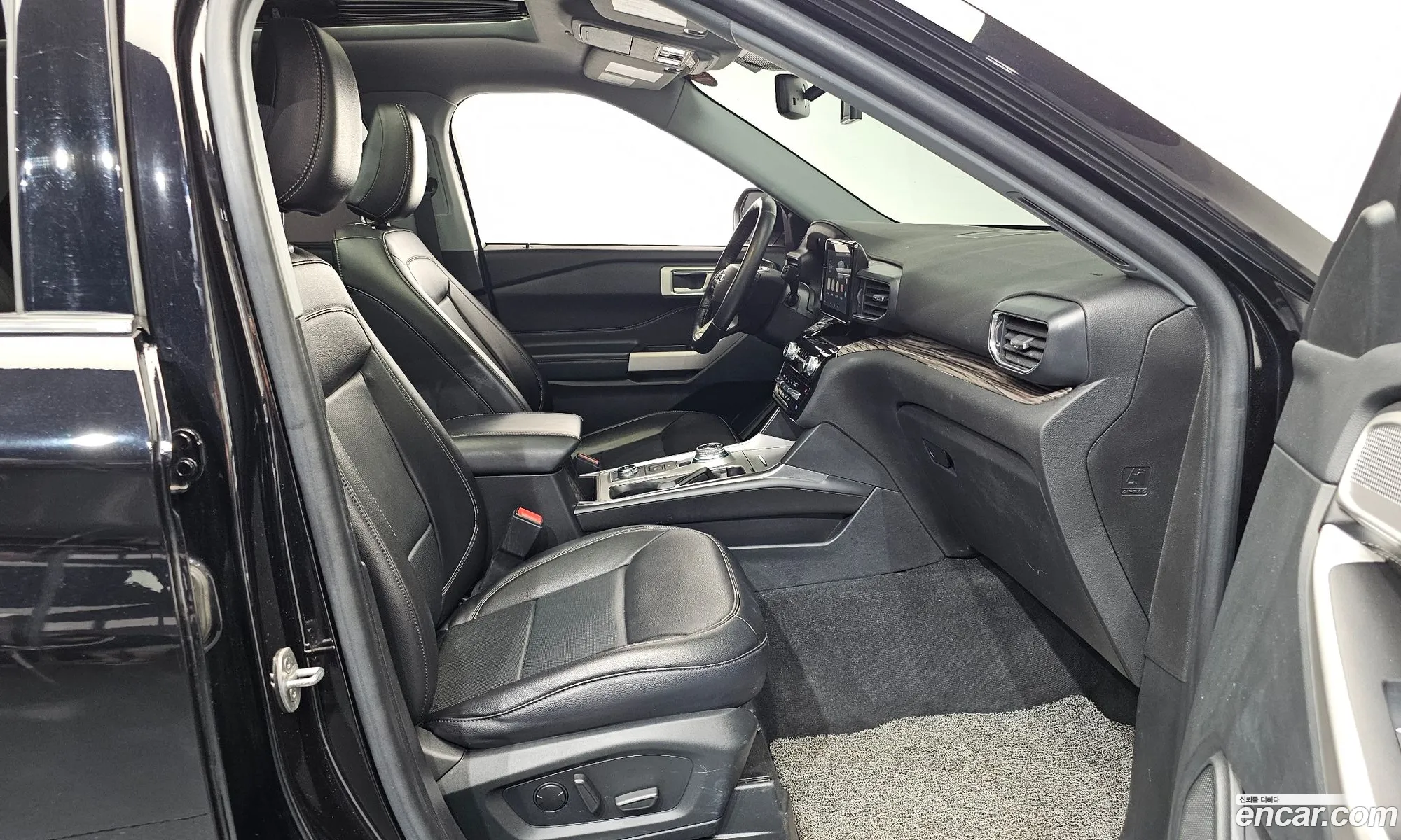 Ford Explorer 6th Gen 2022 1FMSK8FH161611616 — 34