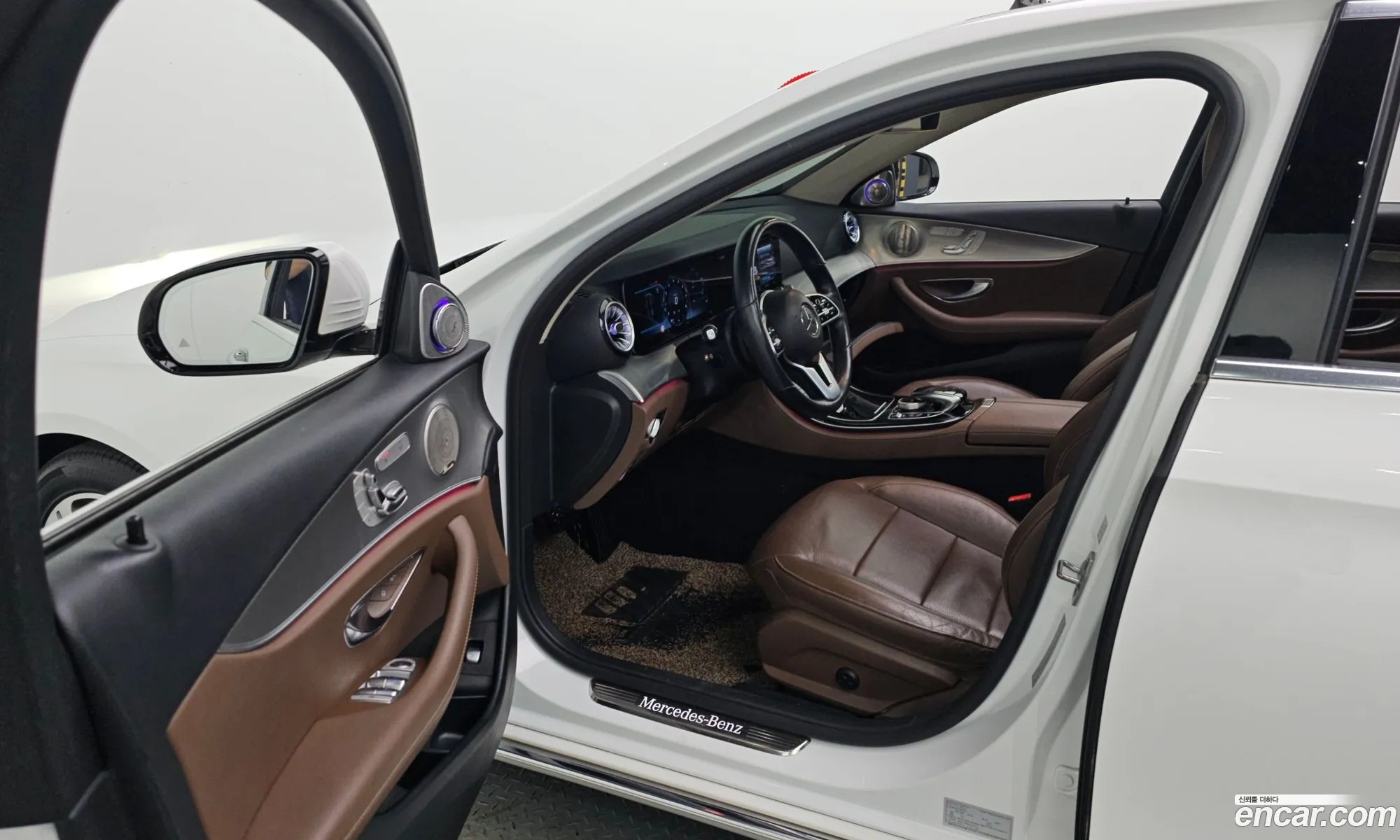 Mercedes-Benz E-Class W213 2018 WDDZF4JB3KA546470 — 6