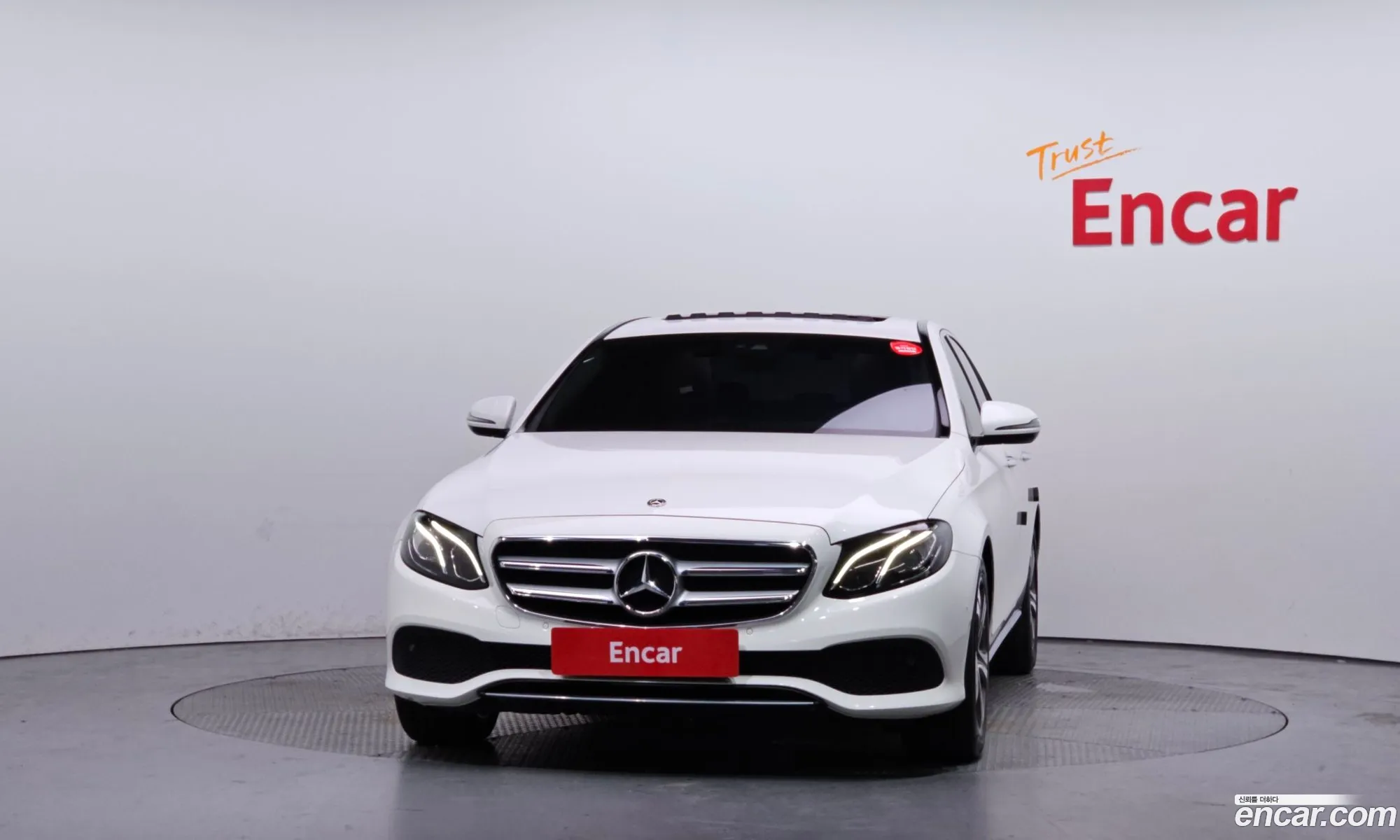 Mercedes-Benz E-Class W213 2018 WDDZF4JB3KA546470 — 19