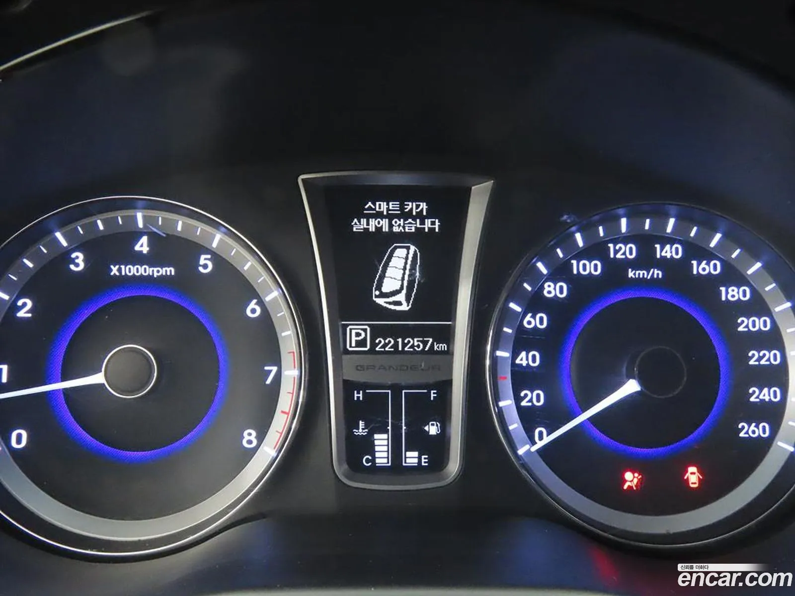 Hyundai Grandeur HG 2014 — 14