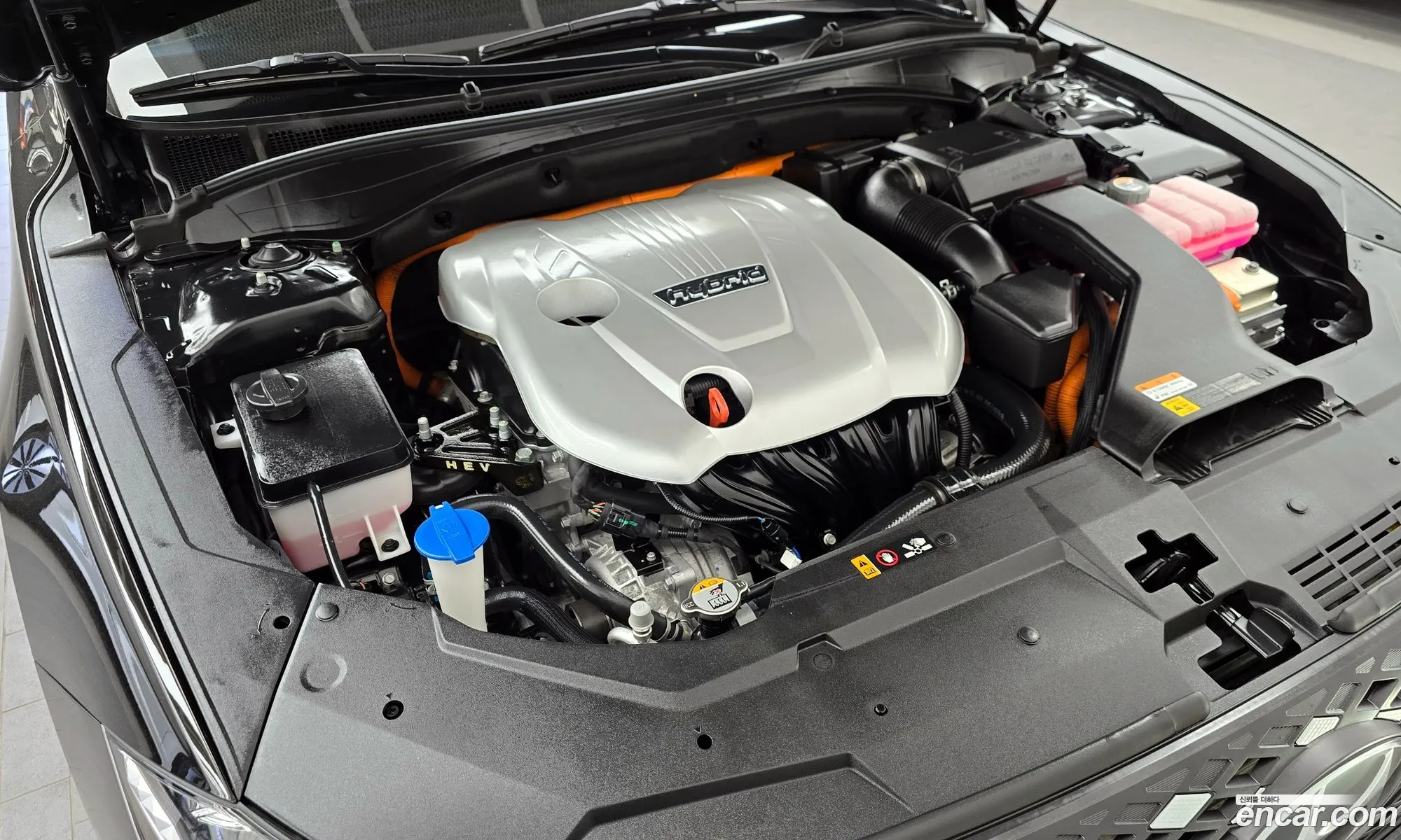 Hyundai Grandeur IG Hybrid 2021 — 9