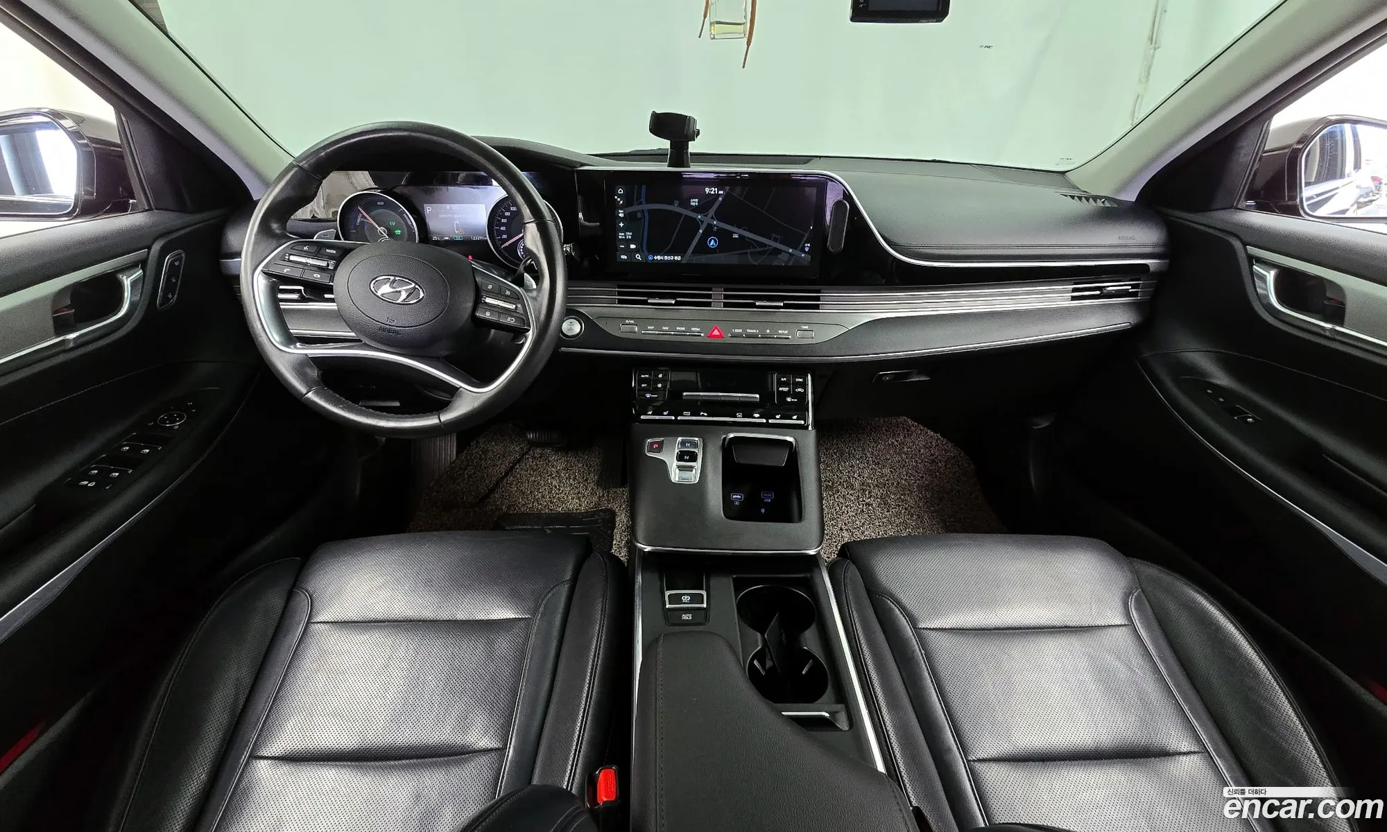 Hyundai Grandeur IG Hybrid 2021 — 10