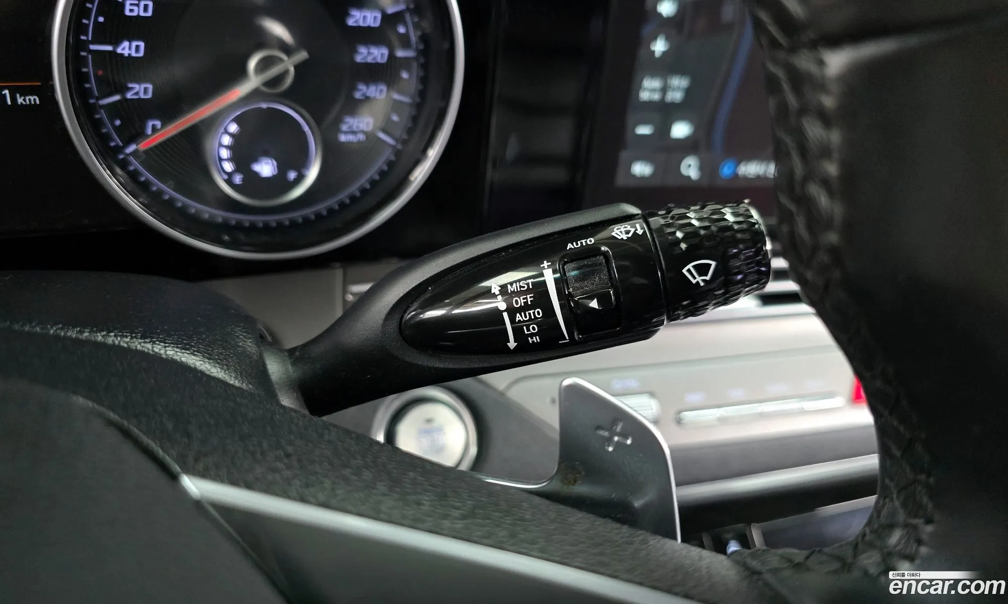 Hyundai Grandeur IG Hybrid 2021 — 32