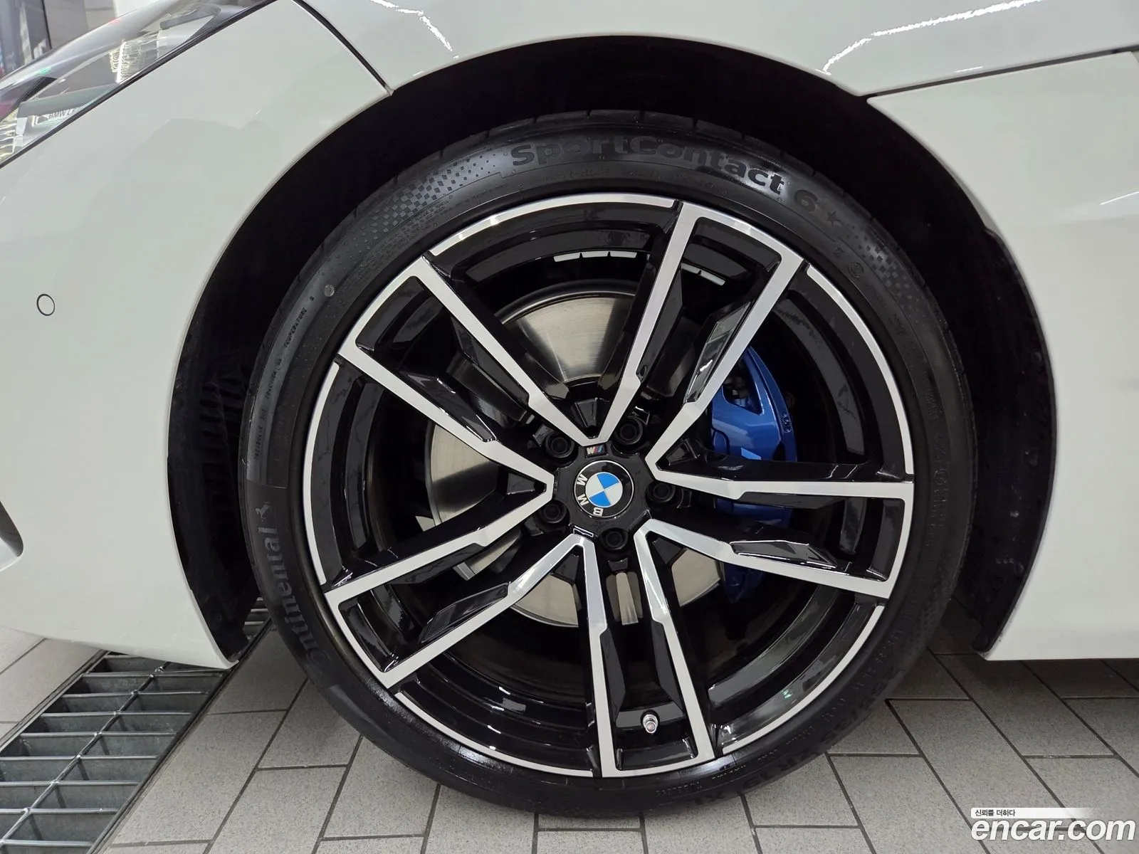 BMW Z4 2024 — 3