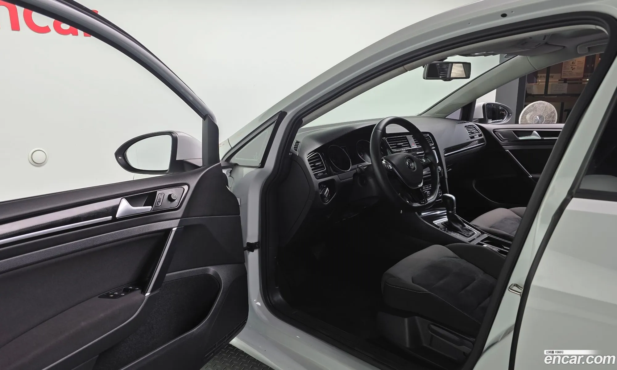 Volkswagen Golf 7th Gen 2014 — 3