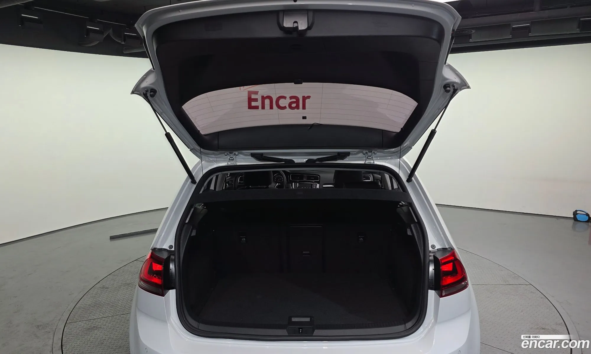 Volkswagen Golf 7th Gen 2014 — 15