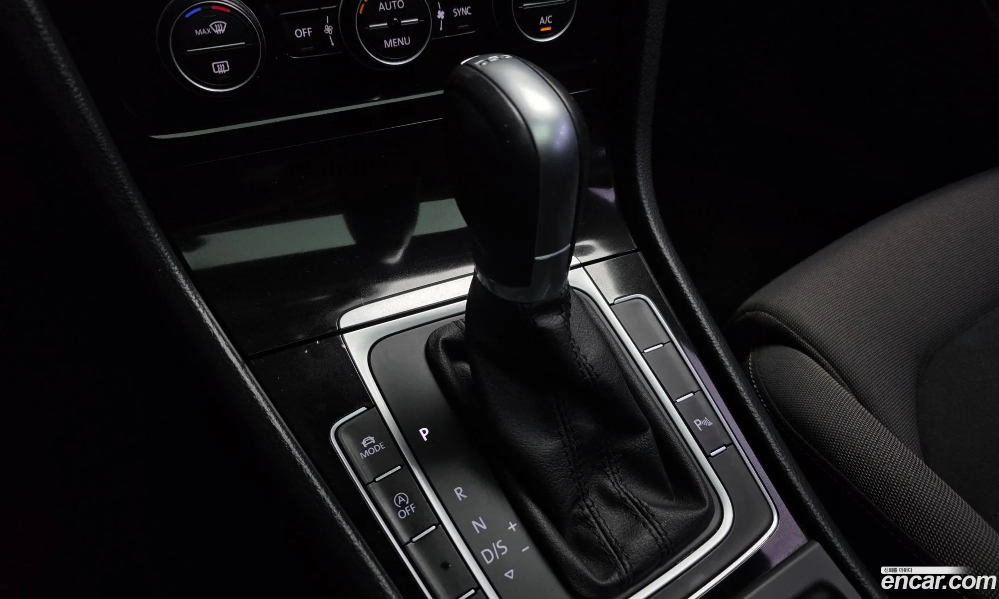Volkswagen Golf 7th Gen 2014 — 5