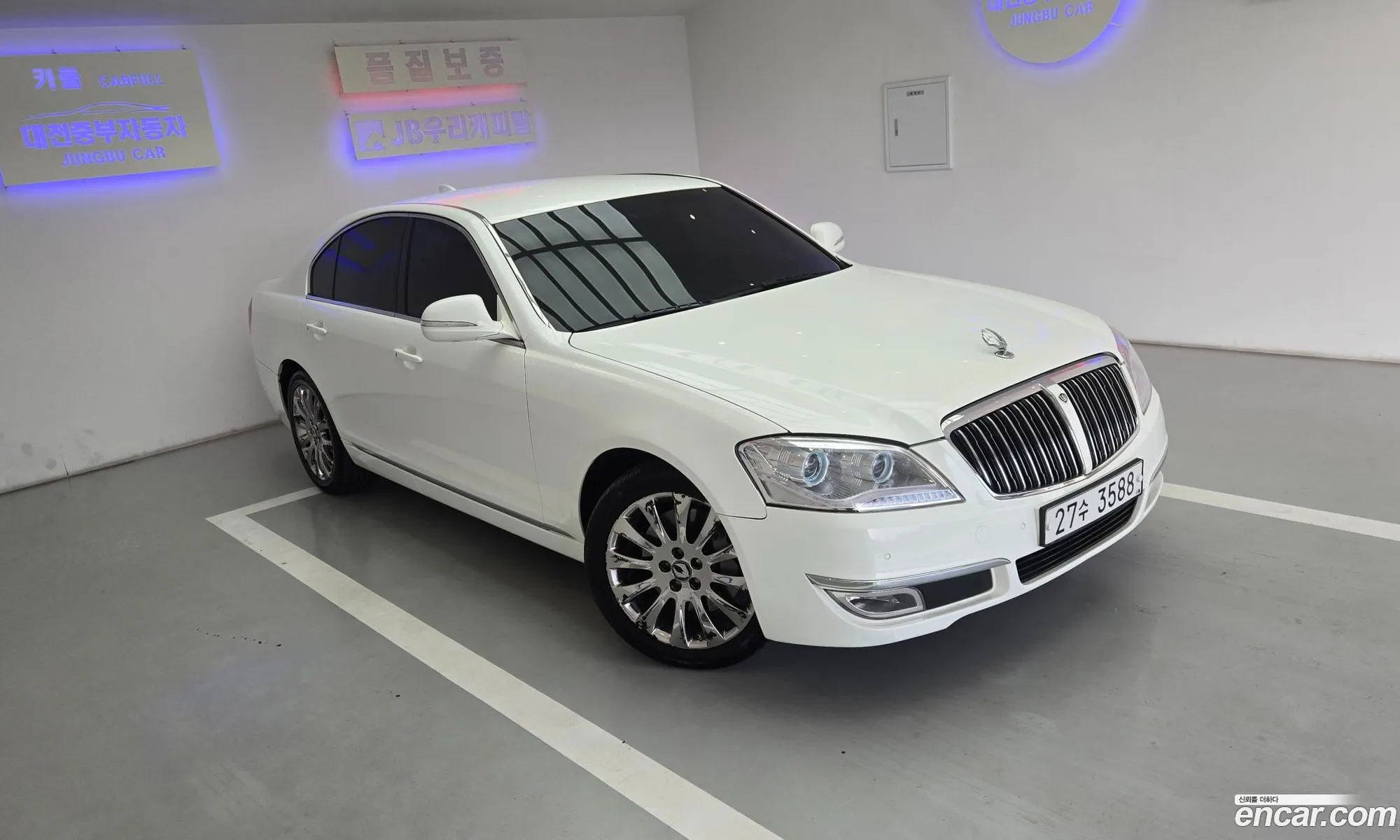 KG Mobility (SsangYong) Chairman W 2012 — 13