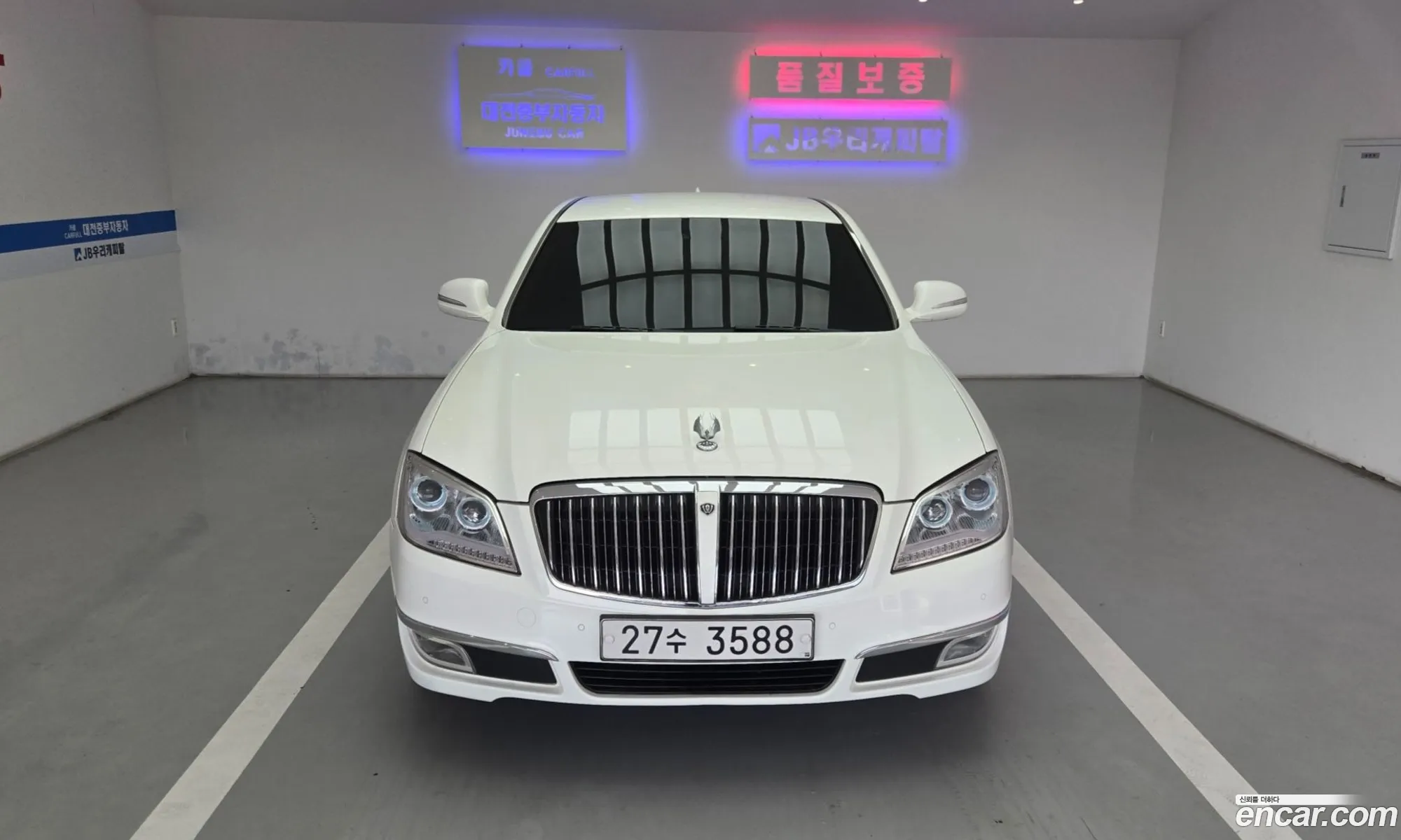 KG Mobility (SsangYong) Chairman W 2012 — 12