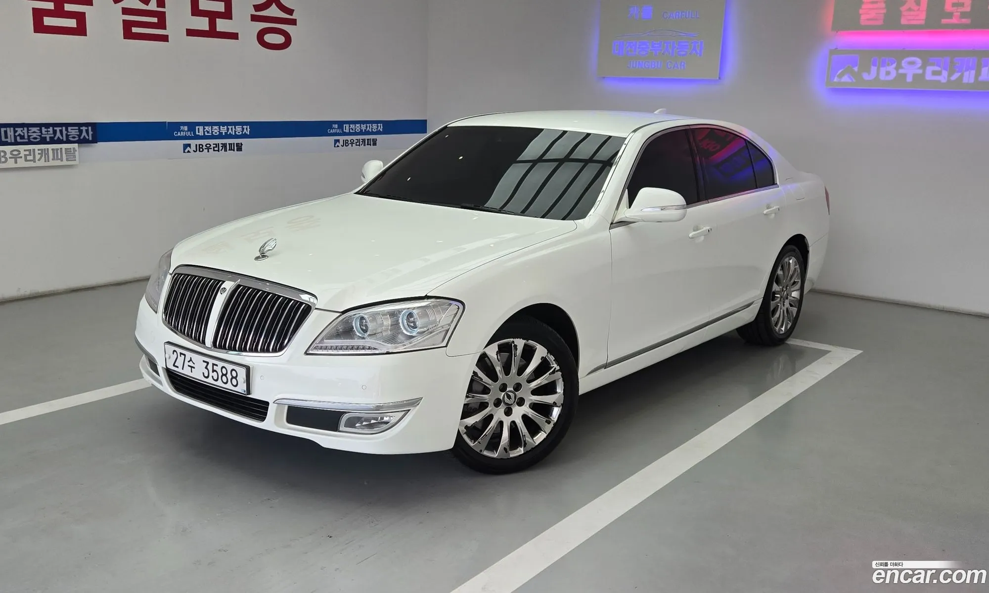 KG Mobility (SsangYong) Chairman W 2012 — 14