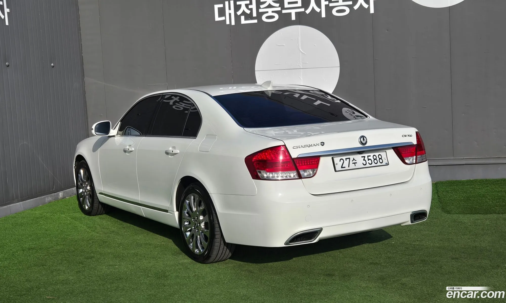 KG Mobility (SsangYong) Chairman W 2012 — 11