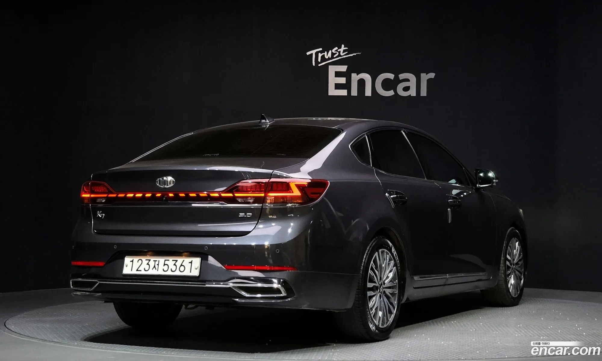 Kia K7 Premier 2020 — 12