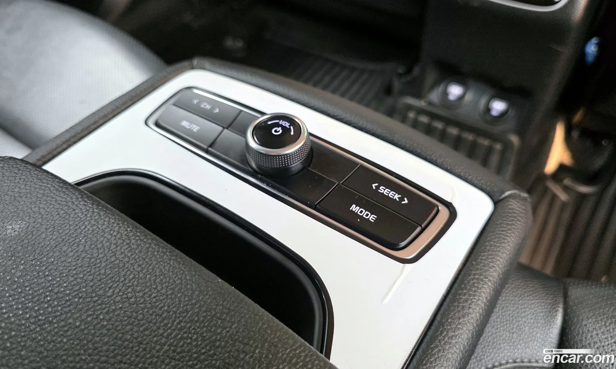 Kia K7 Premier 2020 — 7