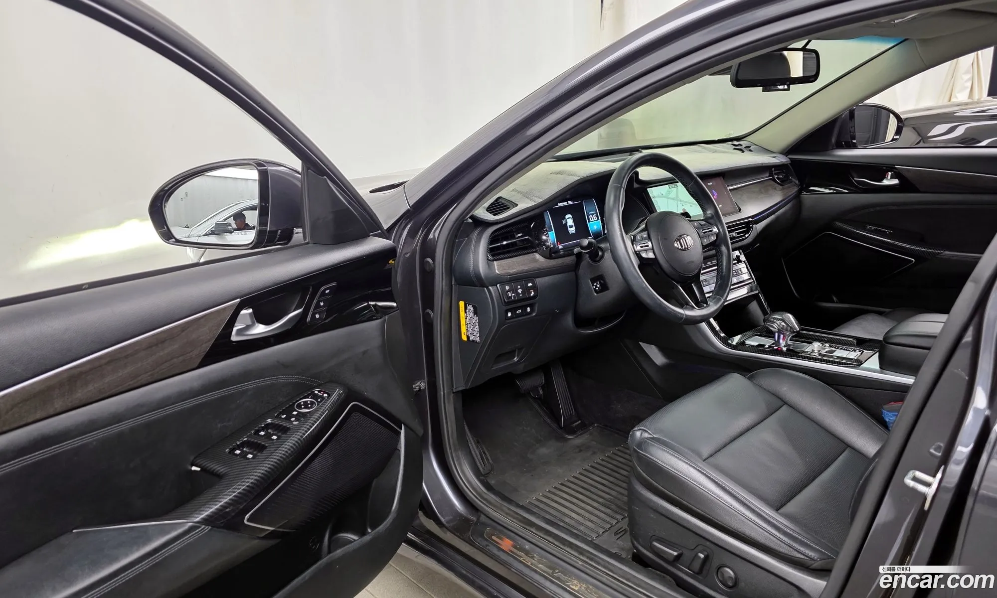 Kia K7 Premier 2020 — 2