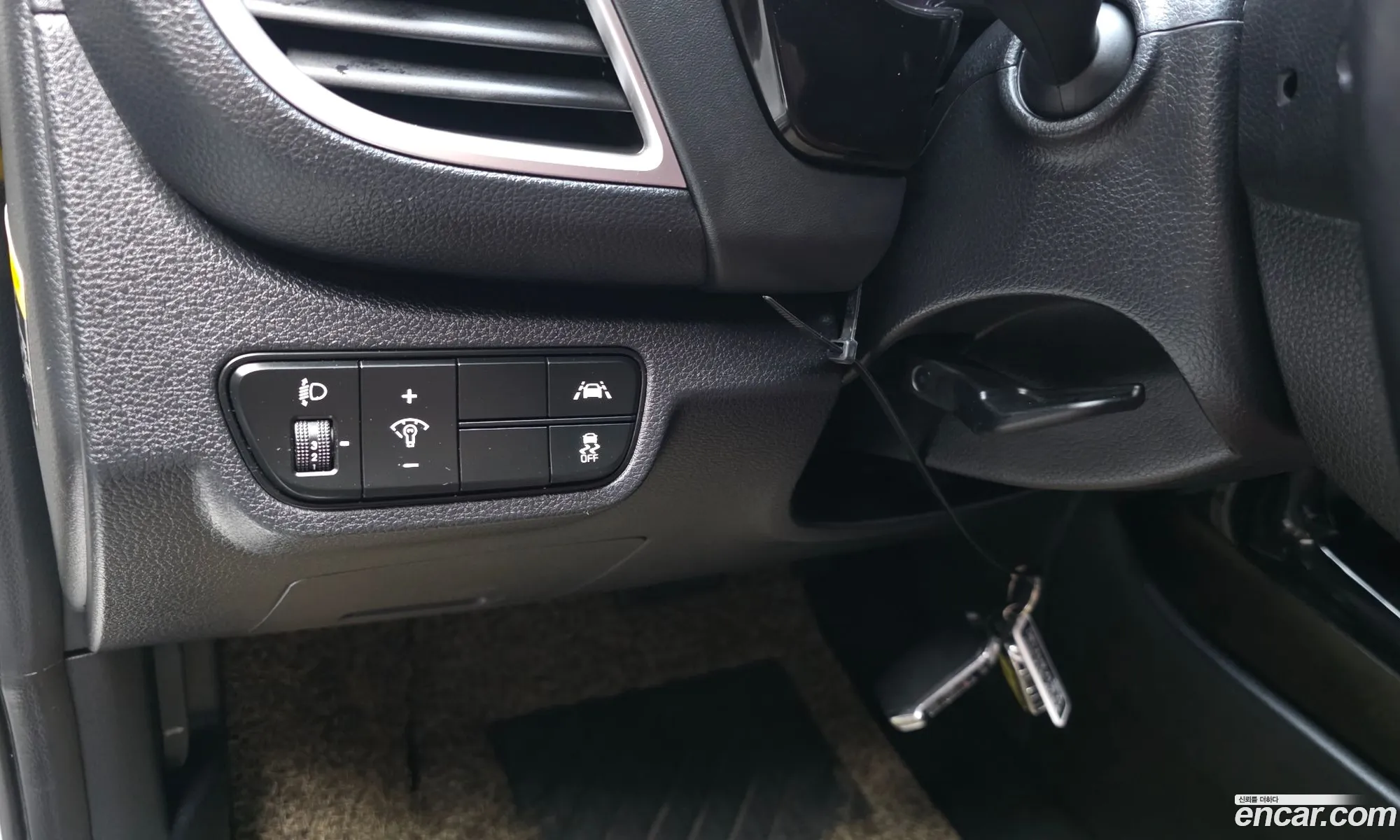 Kia Seltos 2019 — 17