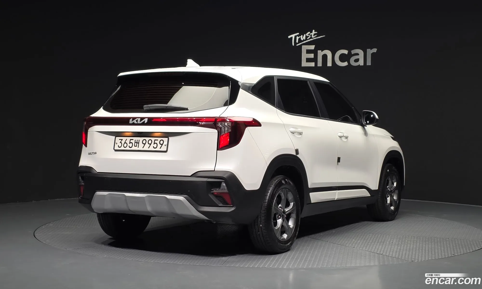 Kia Seltos 2024 — 12